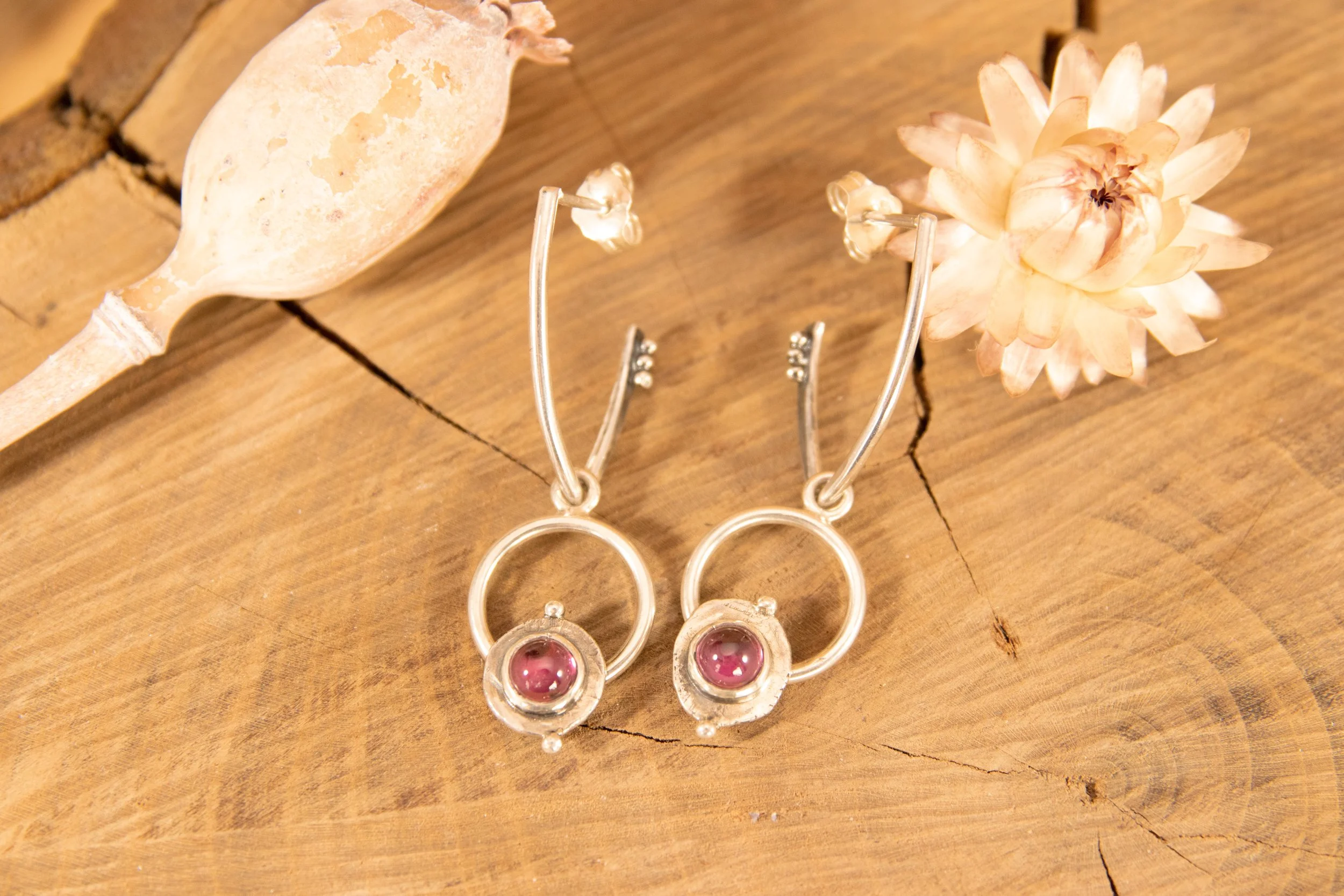 sm granat earrings.jpg