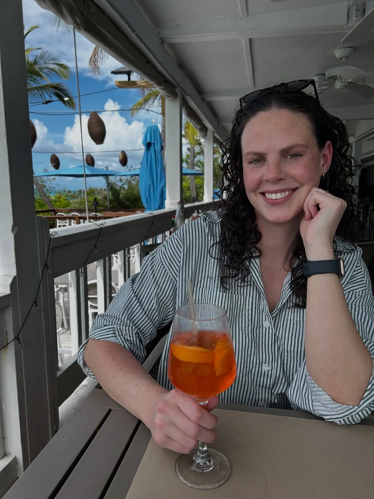 Picked up a few more freckles last week 😎☀️🌴

Feeling so grateful for some sunny R&amp;R with my husband and good friends. 

Highlights include: 
🤿wall dives with eels, sharks, lobsters and tropical fish 
🍹tiki drinks ocean-side
🏖️absolutely stu