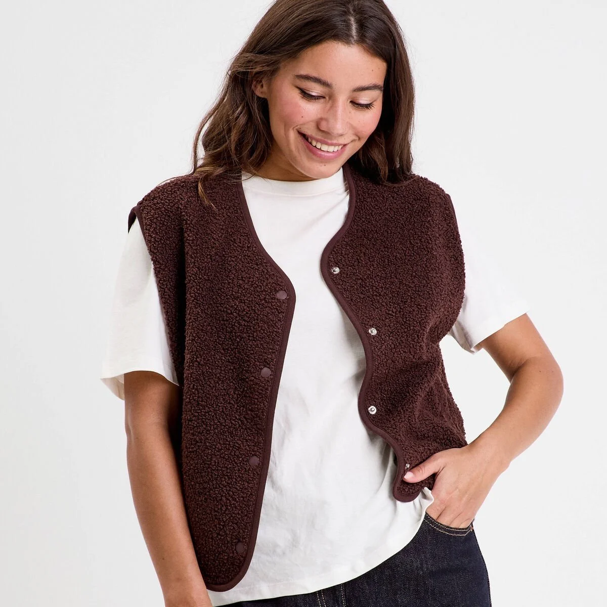 gilet--sans-manches-effet-polaire-marron-fonce-femme-vue7-36125346541472280.jpeg