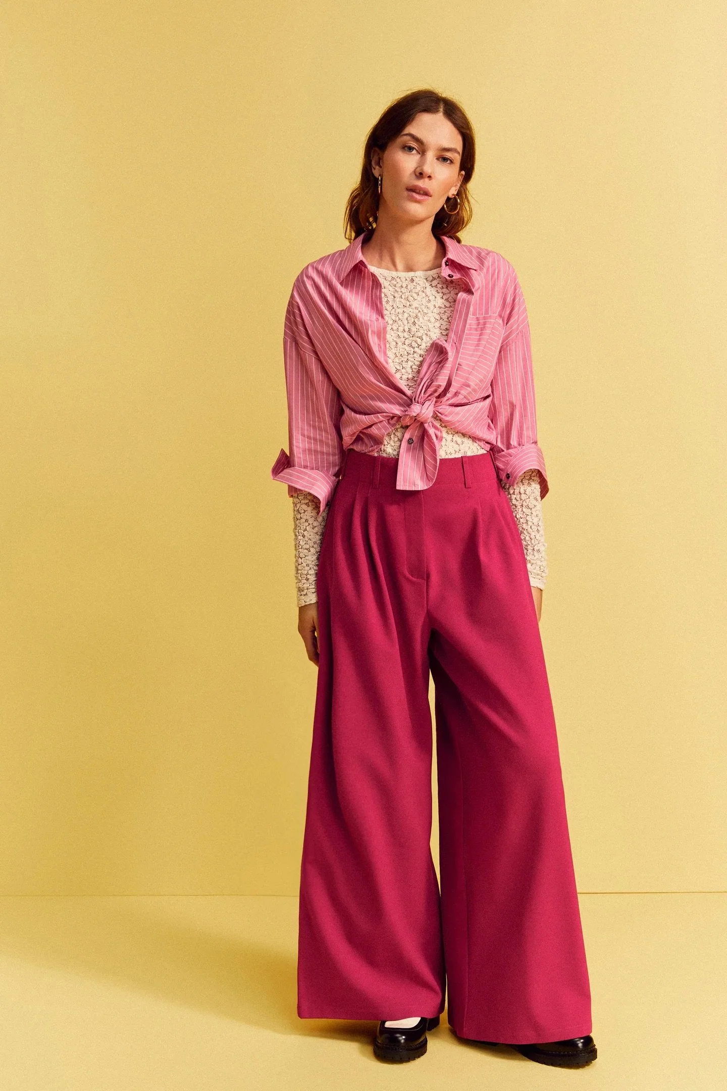 pantalon-fluide-pinces-framboise-fuchsia-femme_4.jpg