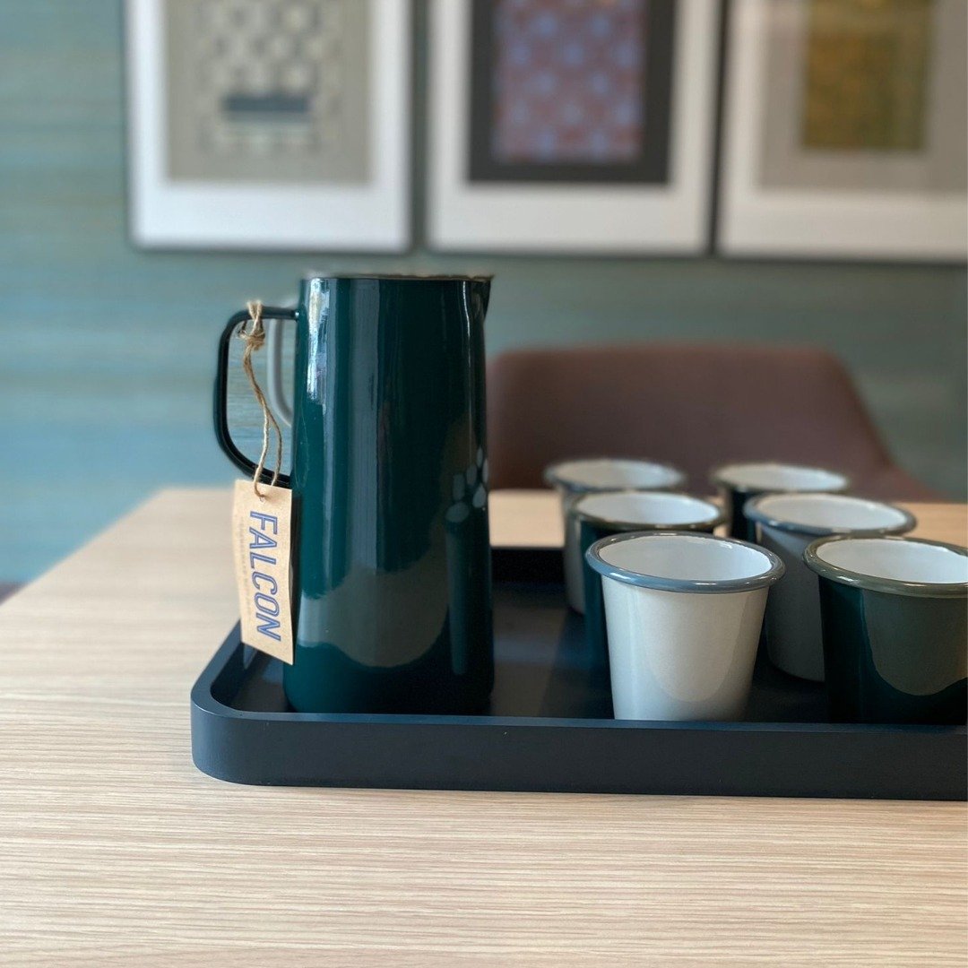 @davidhutton has commissioned a new range of falcon enamelware for meeting rooms here at Channel Court.

Always looking to develop the space and offerings.
.
.
#Officedesign #Meetingrooms #officespace