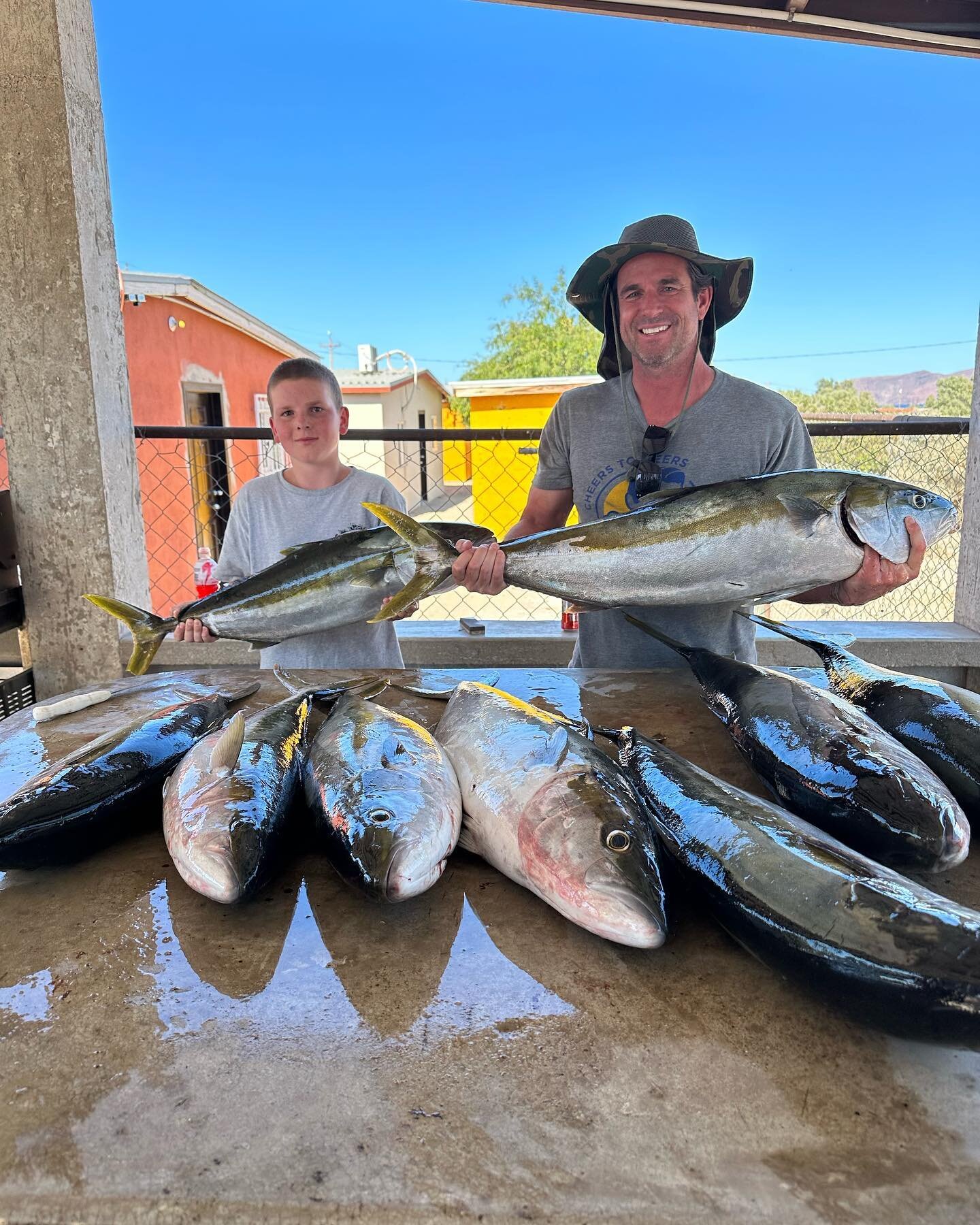 Viva La Mexico! 🇲🇽 A Father-Son Fishing Expedition!  Amidst the turquoise waters of the Sea of Cortez, Rob and son find that Mexico is a fishing paradise, 🎣🌊