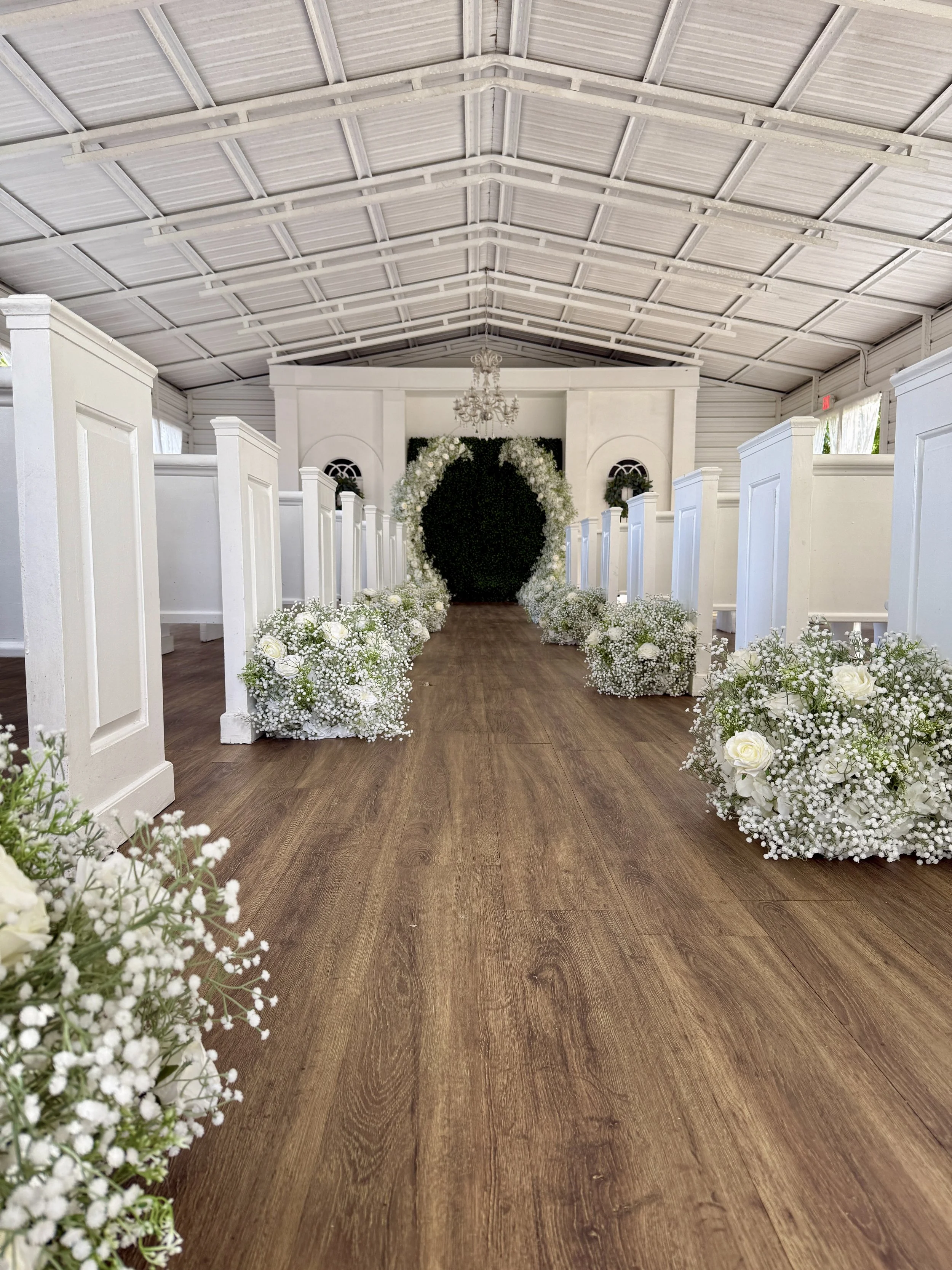 Kayla Arch + Aisle Flowers Bundle