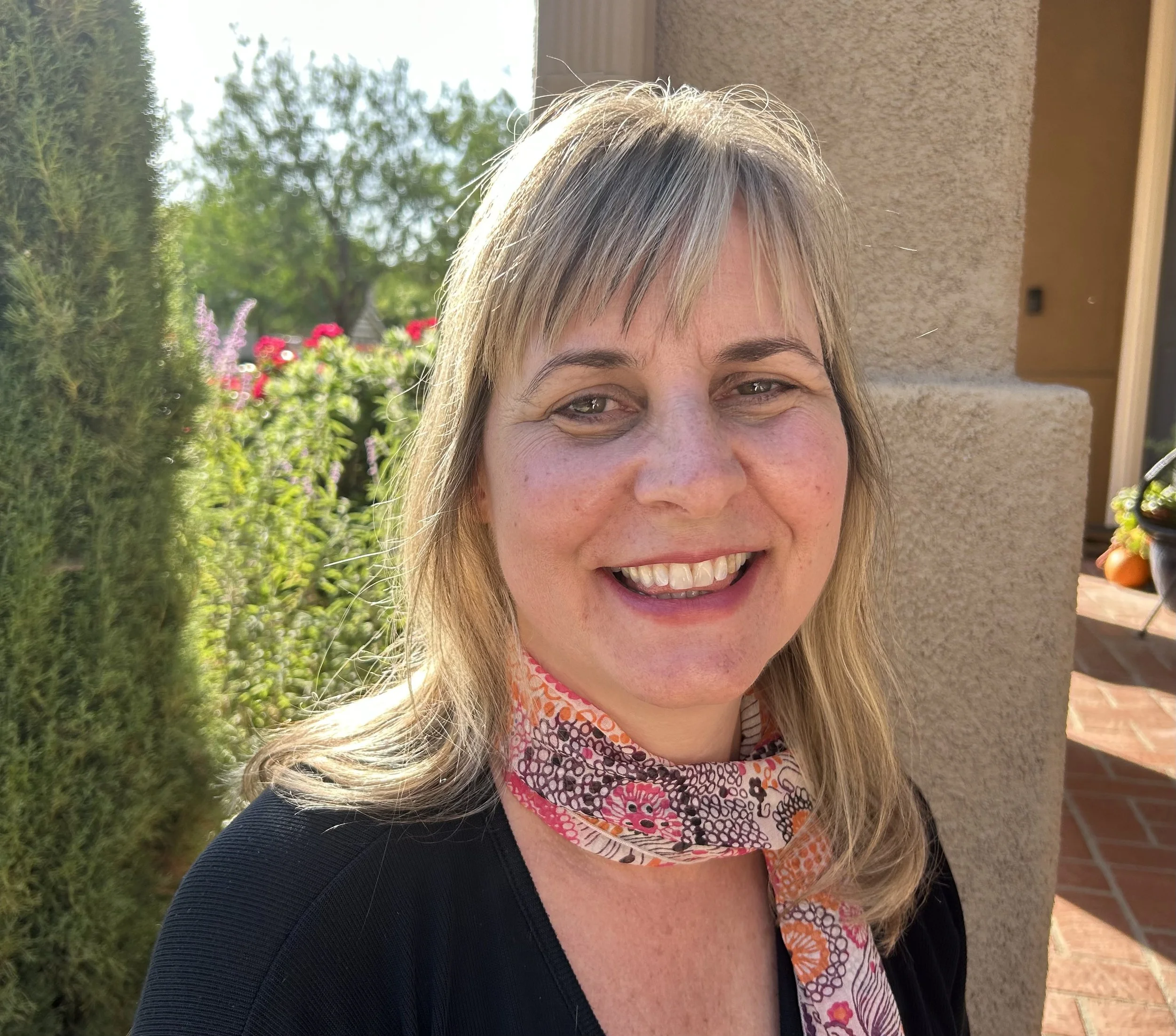 Headshot of Shelley Coolidge