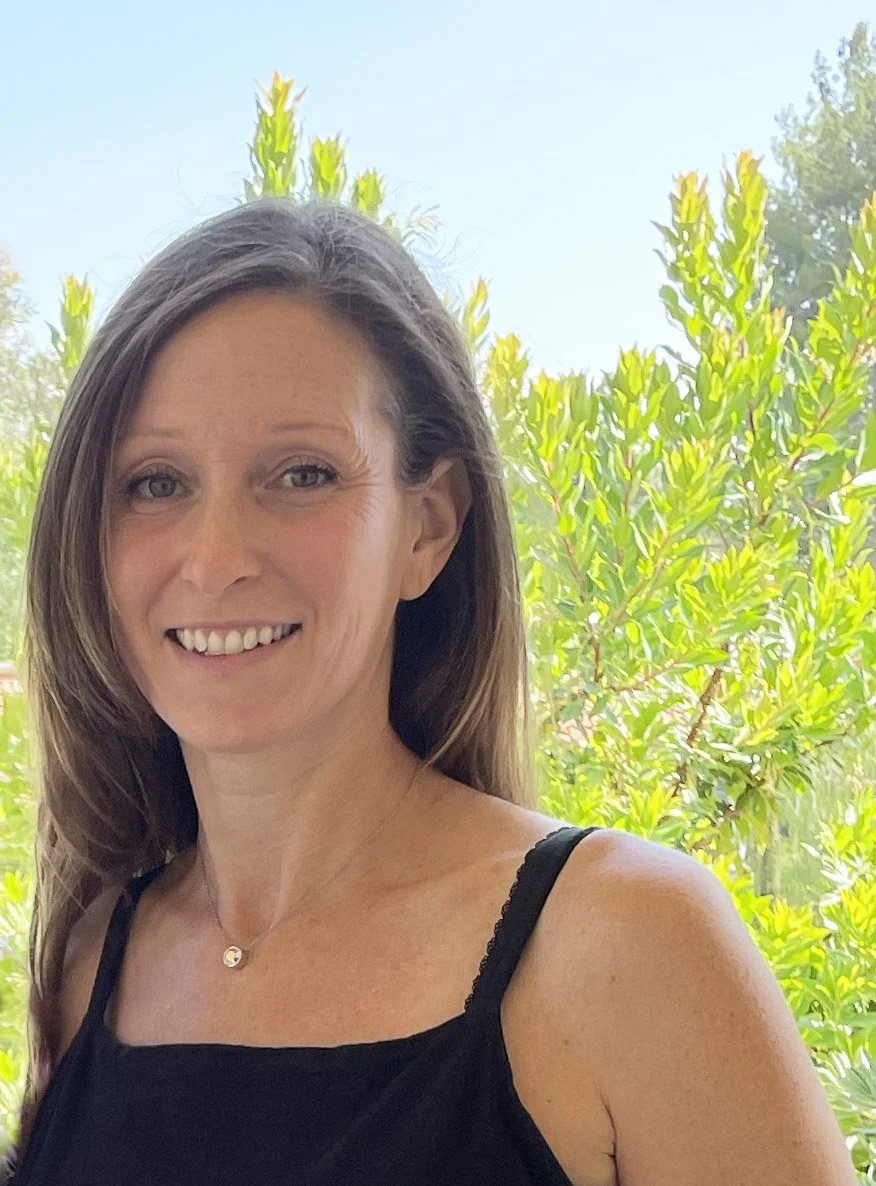 Headshot of Rebecca Creighton