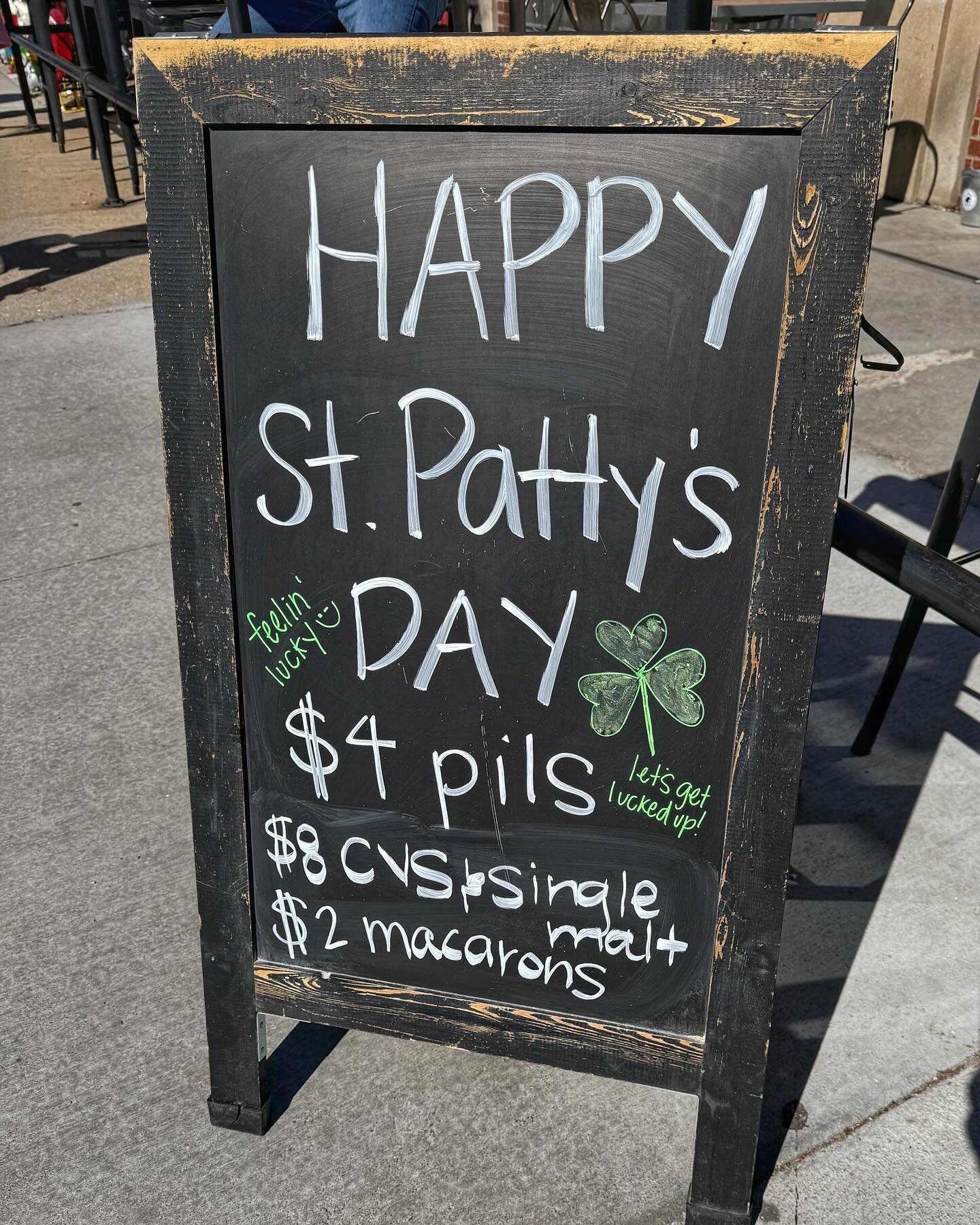 Irish eyes are smiling this weekend! Stop in for some shamrockin&rsquo; specials like a pint of Coffee Vanilla Stout and a shot of American Single Malt for $8, a pint of green Pils for $4, and $2 macarons from @sugaredledge (strawberry, mint chip, an