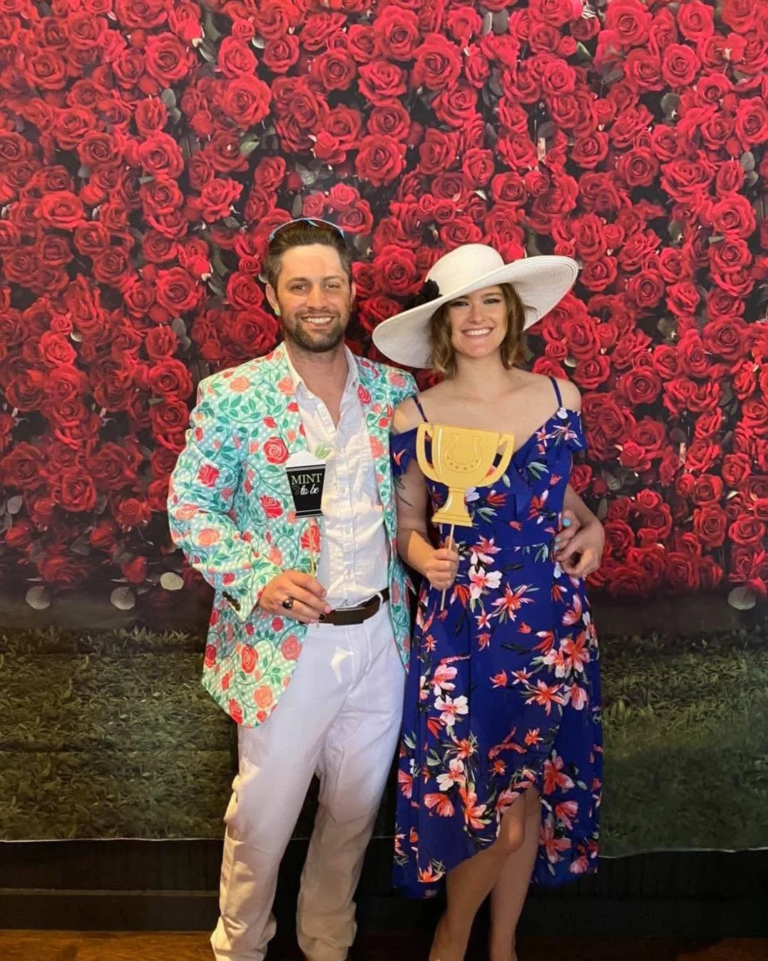 It&rsquo;s Derby Day at Brickway! 🐎🥃

🎩 Dress to impress for your chance to take home some bragging rights (and prizes)!

🍹 Drink Specials: $11 Mint Juleps &amp; $8 Old Fashioneds

#SupportLocal | #DrinkLocal | #DrinkBrickway