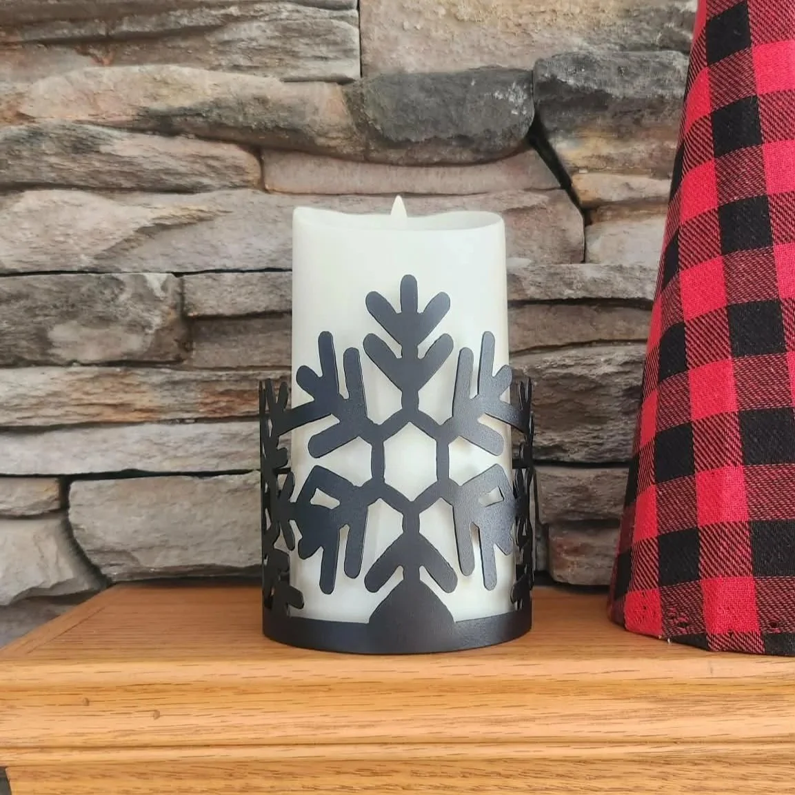 Snowflakes Wrap