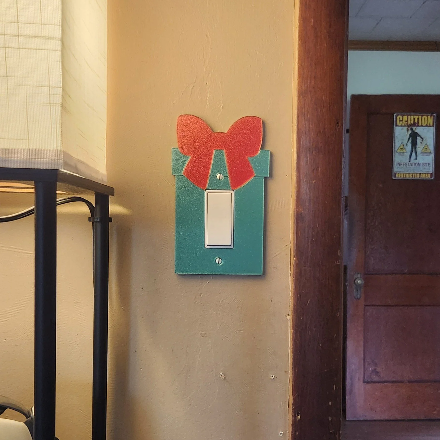 Present PADDLESWITCH.jpg