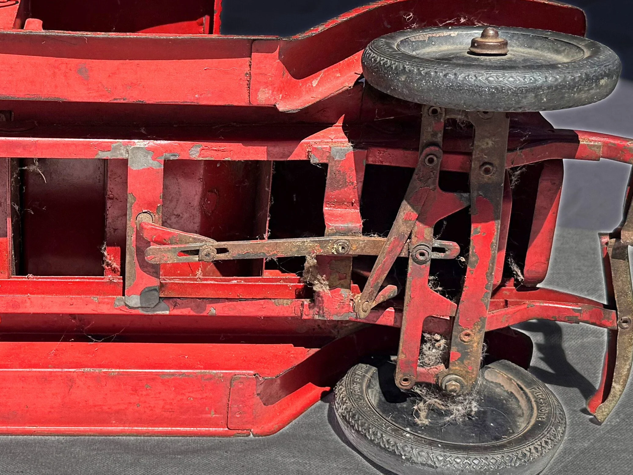 Ride On Sturditoy Armored Car Steering Linkage Detail.  