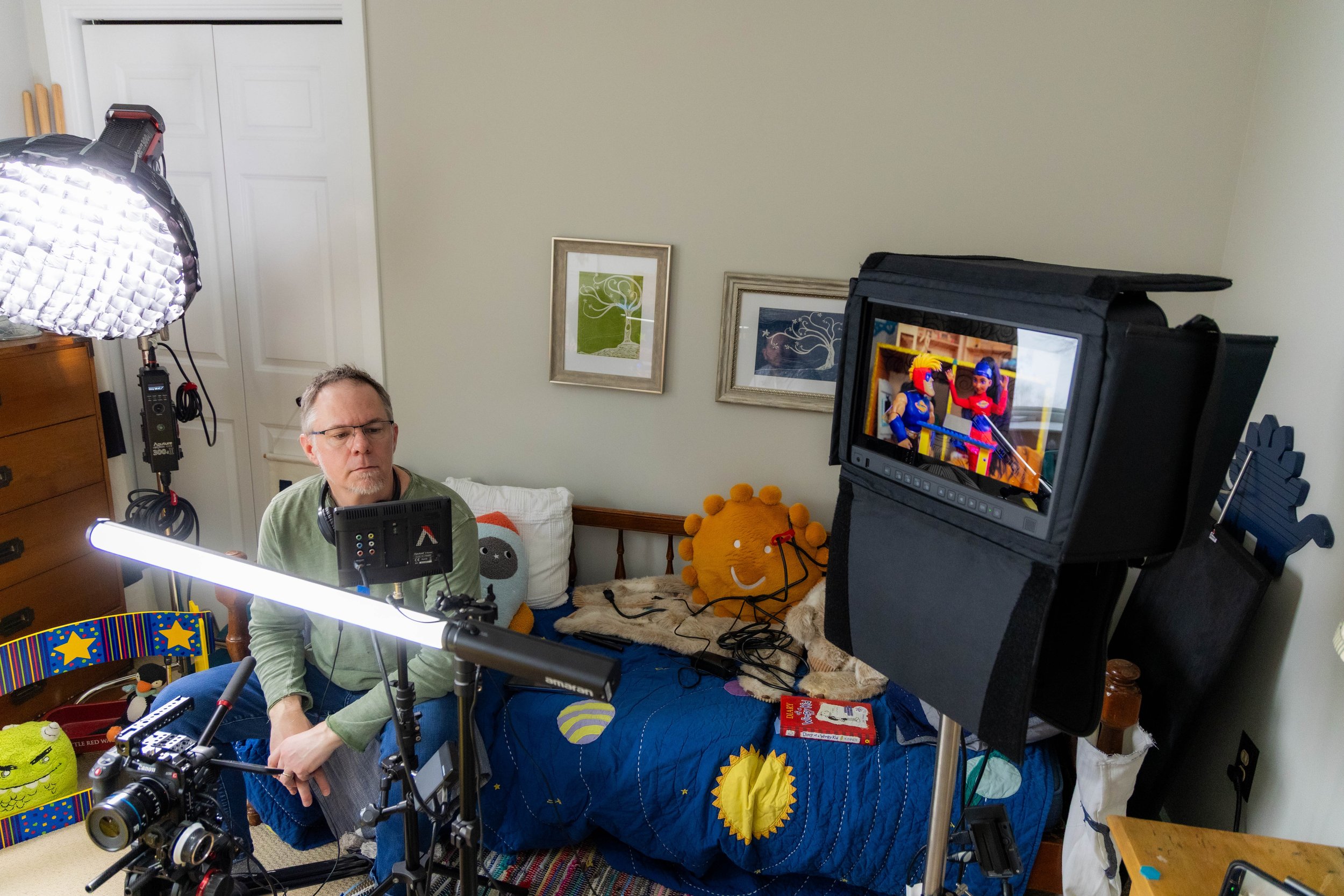 INDEPENDENT FILMMAKING IN HAPPY VALLEY – HERODOLL AND SUPERDUDE SAVE THE UNIVERSE&nbsp;