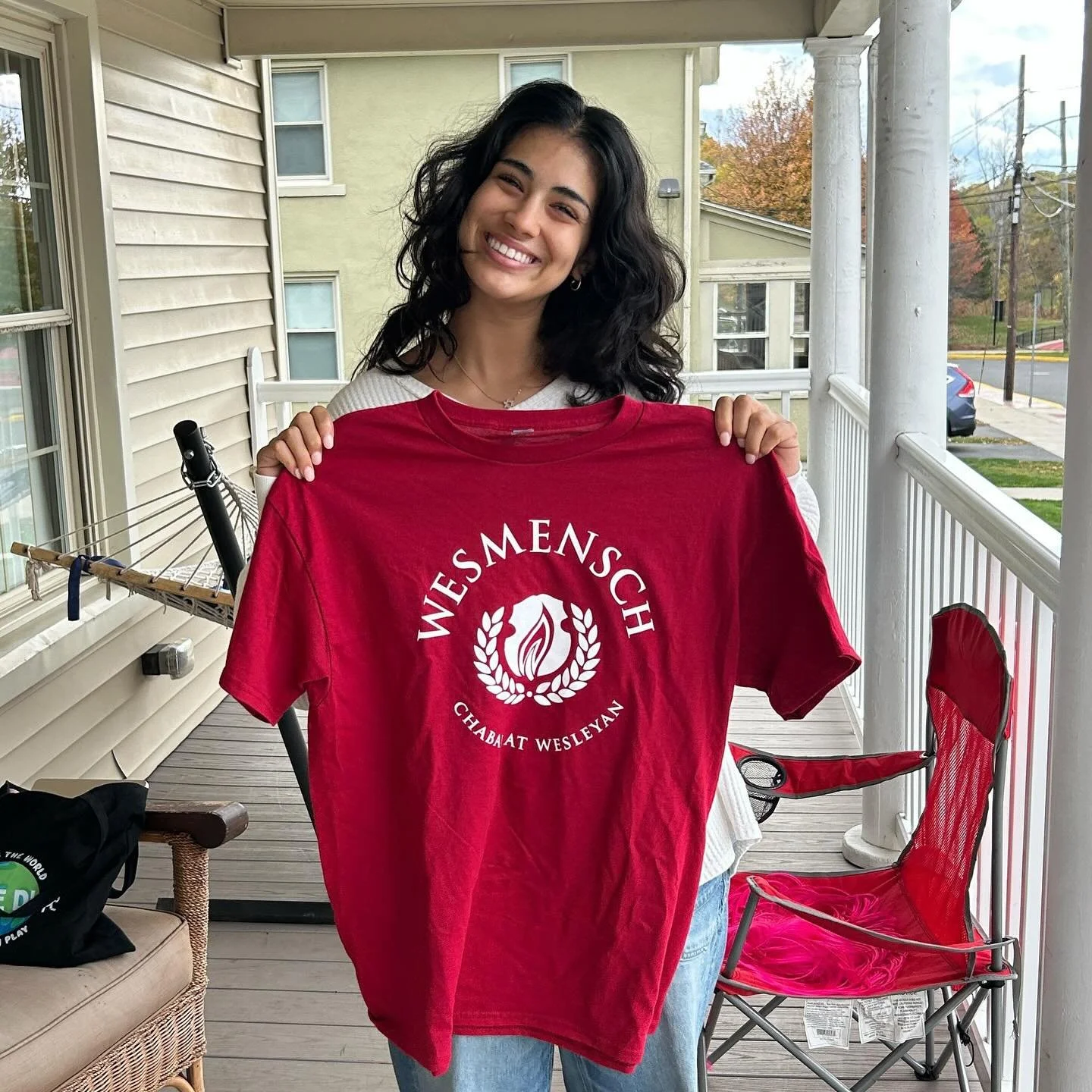 Congratulations are in order for WesMensch Aviva &lsquo;28 from Phoenix, AZ 🎉👏FUN FACT: &ldquo;I love to crochet&rdquo;🧶YAY!!