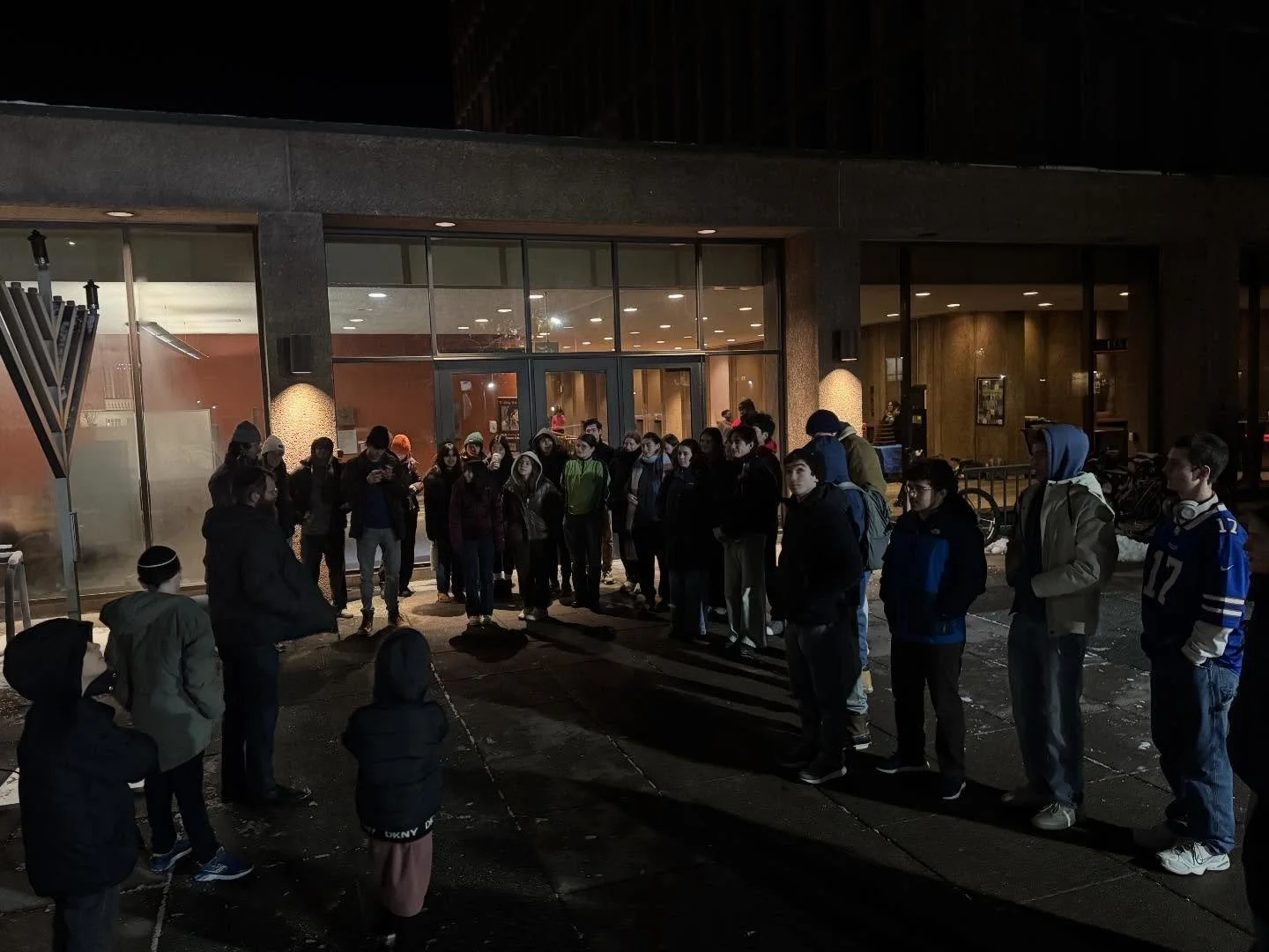 CHAG CHANUKAH SAMEACH 🕎🕯️Thank you to all who celebrated night 1 with us and joined us for an EPIC✨Chanukah Parade✨around Middletown 🎉👏 Together, we find strength in Jewish community and pray for peace, joy, and light