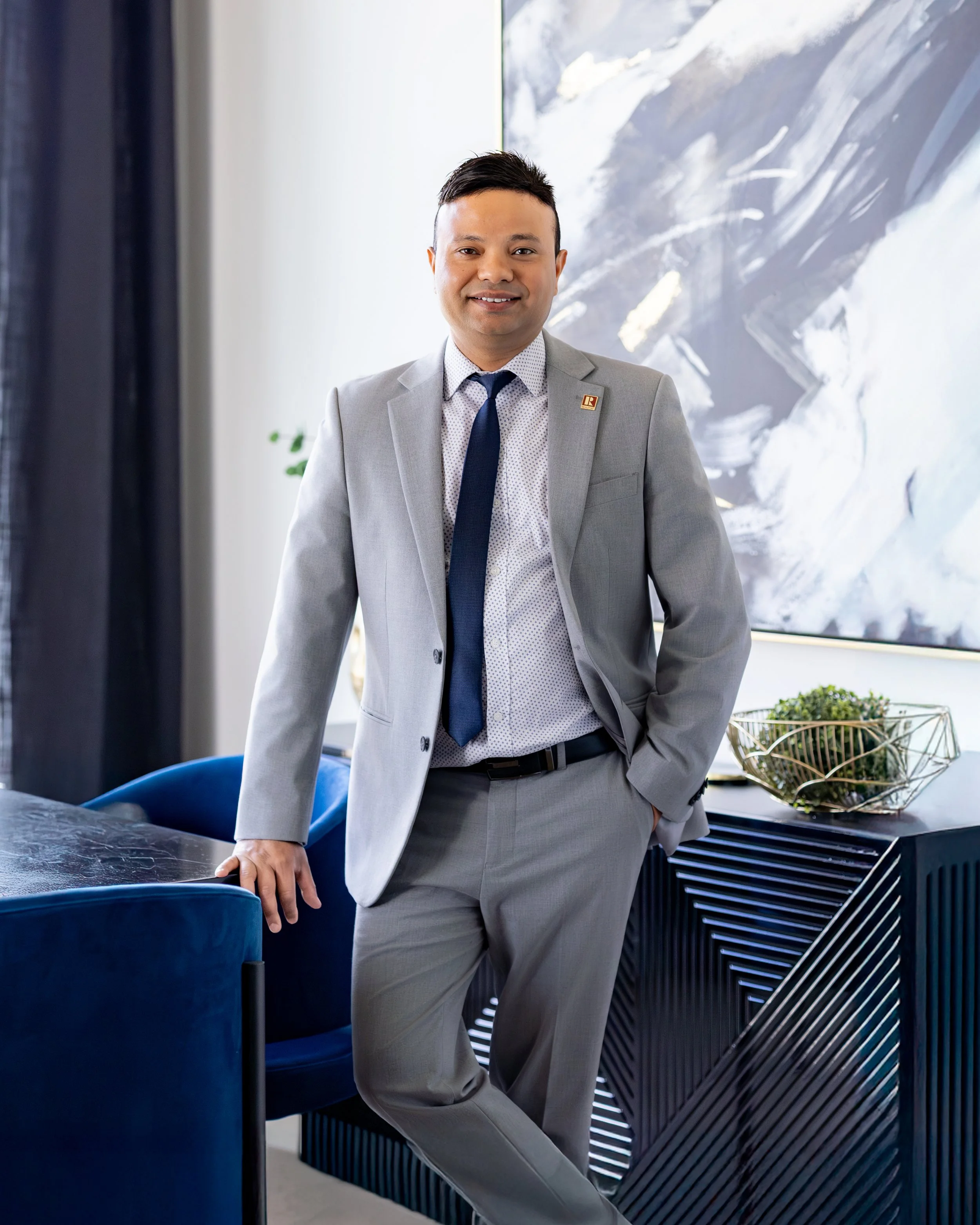 How to Organize a Brokerage Branding Photo Day
