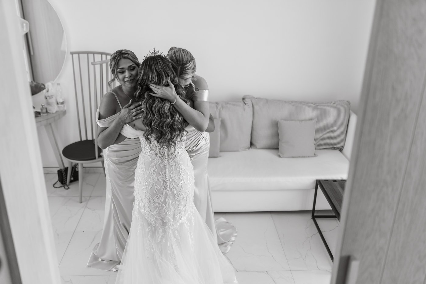 Cyprus wedding - lefkara (17).jpg