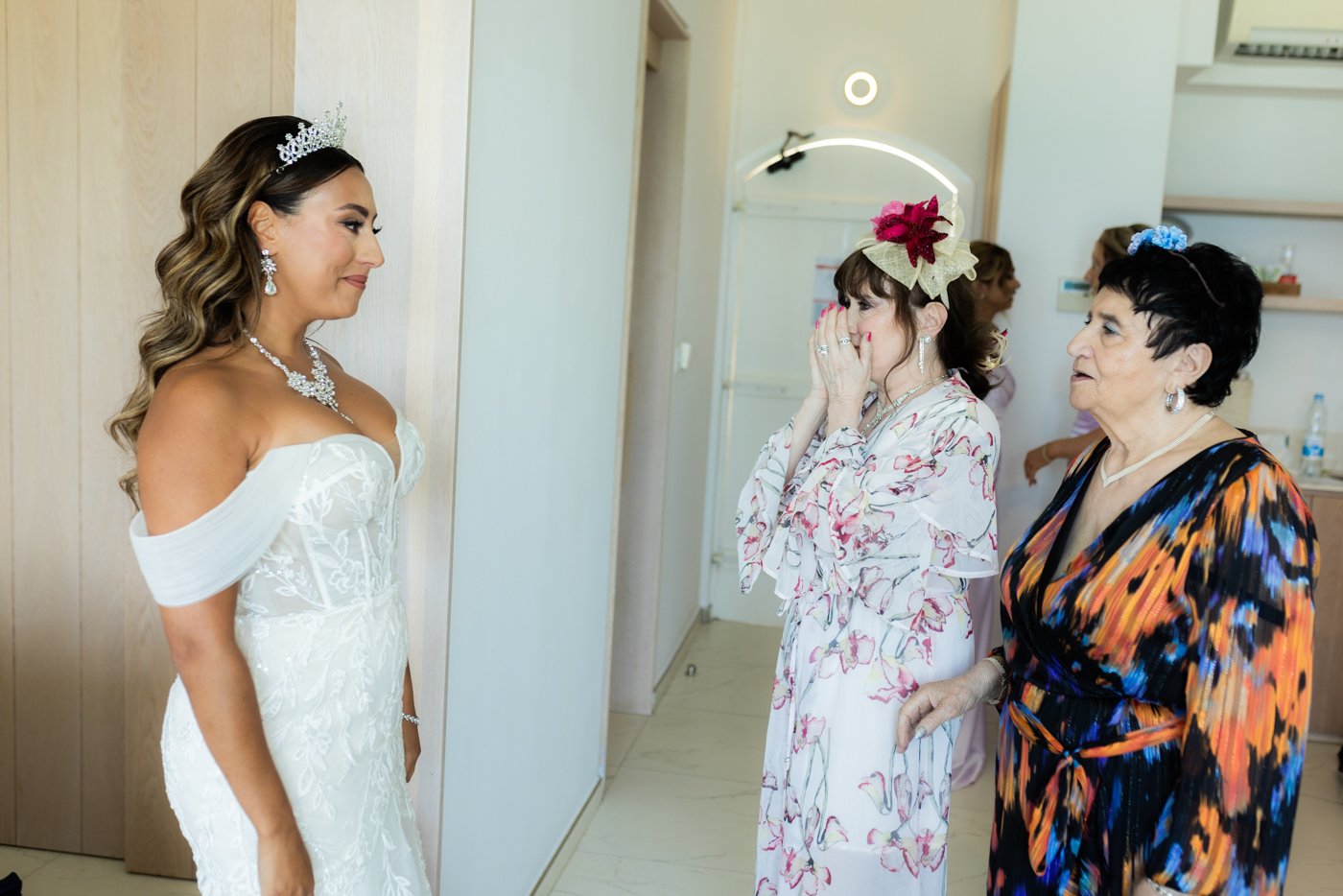 Cyprus wedding - lefkara (18).jpg