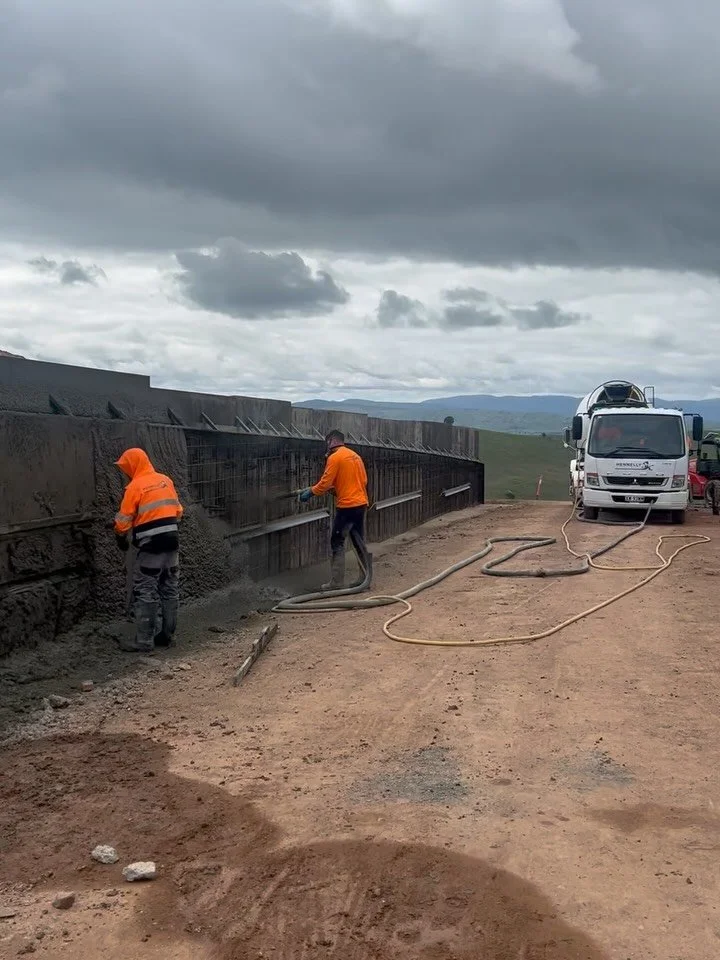 What an epic project to be involved in! Designing a landscape for this stunning site in Mansfield - with views of snow capped Mt Buller! 

What a brilliant team to work with and an AMAZING client! 

Today a shotcrete wall is going in with @hennelly_s
