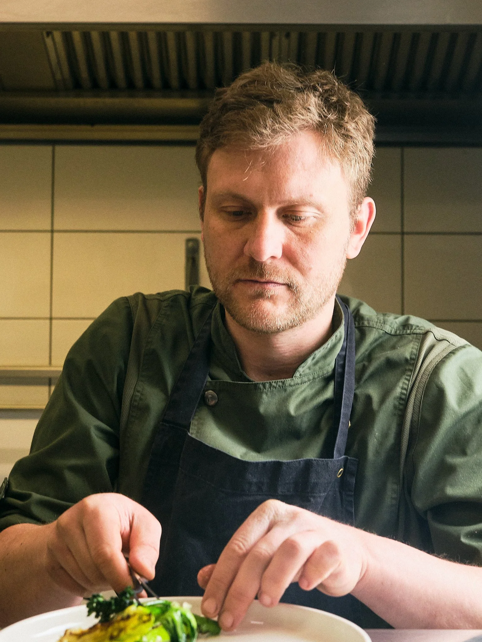 Yannik-Dreß_@yannikdress__26-04-01_12.14.55_2048px Kopie.jpg