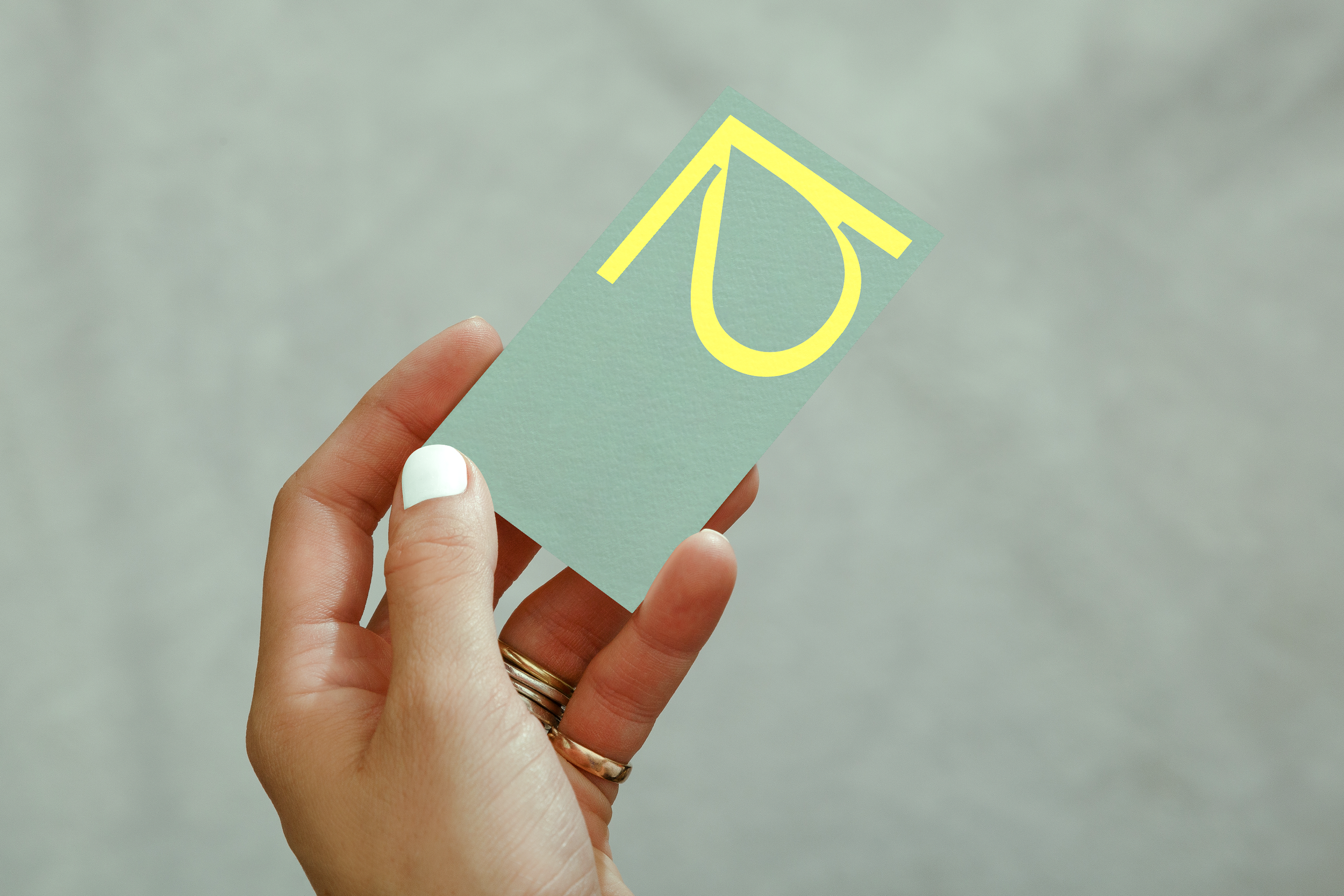 Business Card 2041.png