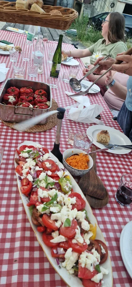 creative-sanctuary-france-food-table.webp