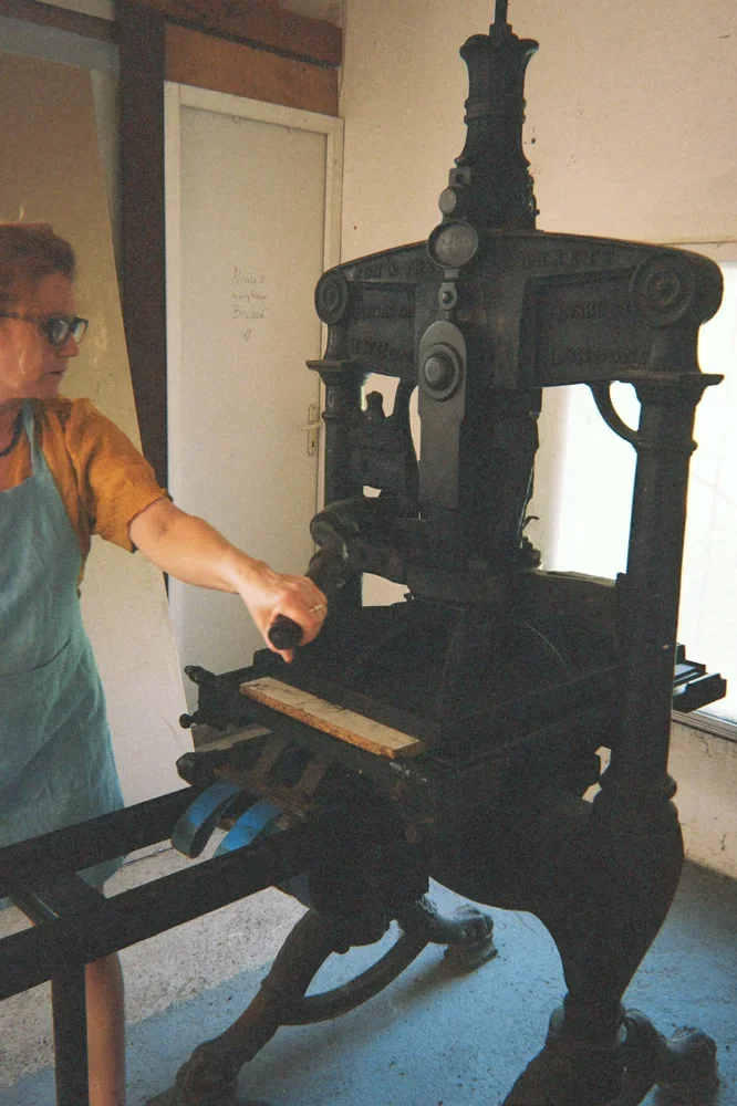 creative-sanctuary-france-printing-press.webp
