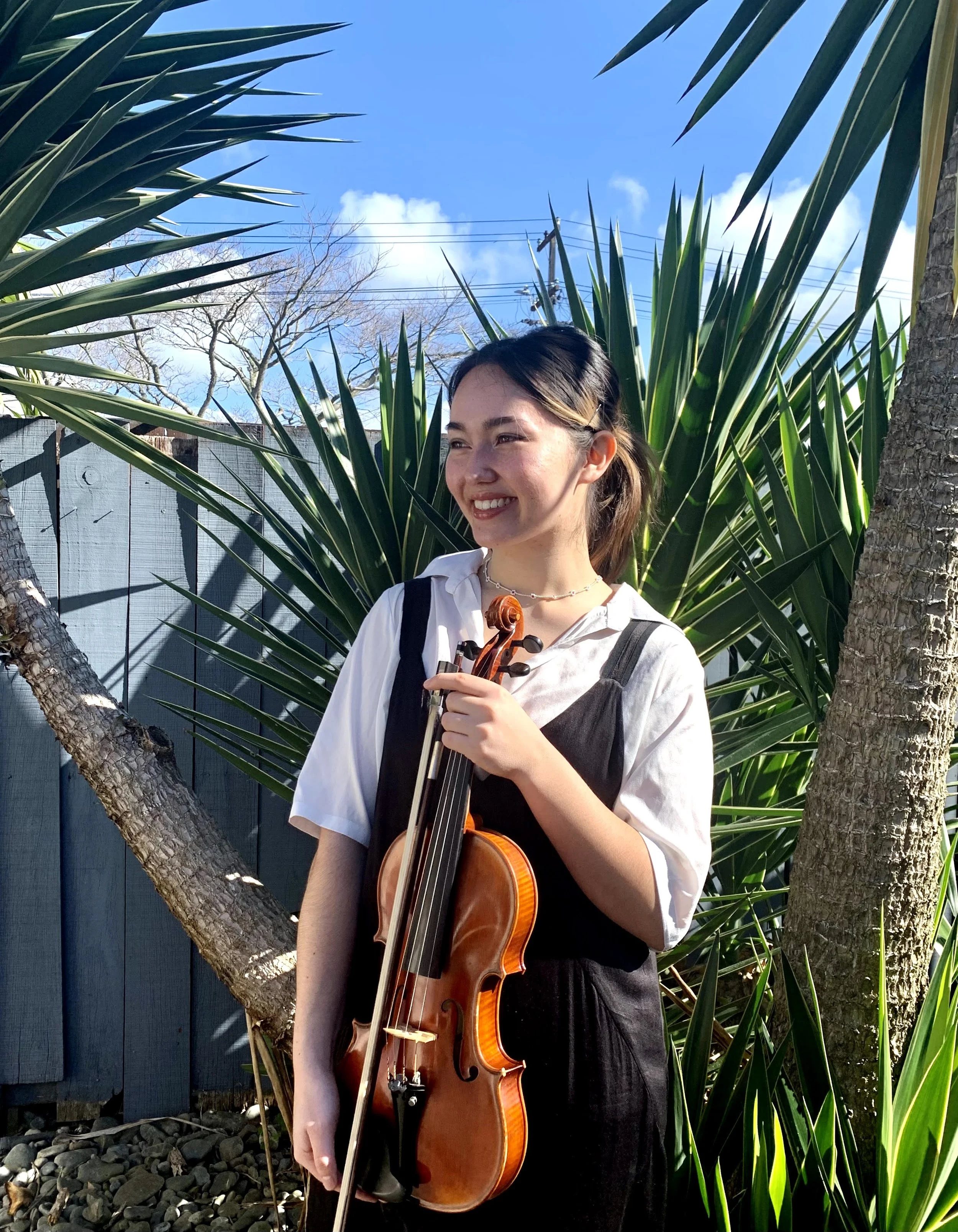 Kauri May Violin Teacher London