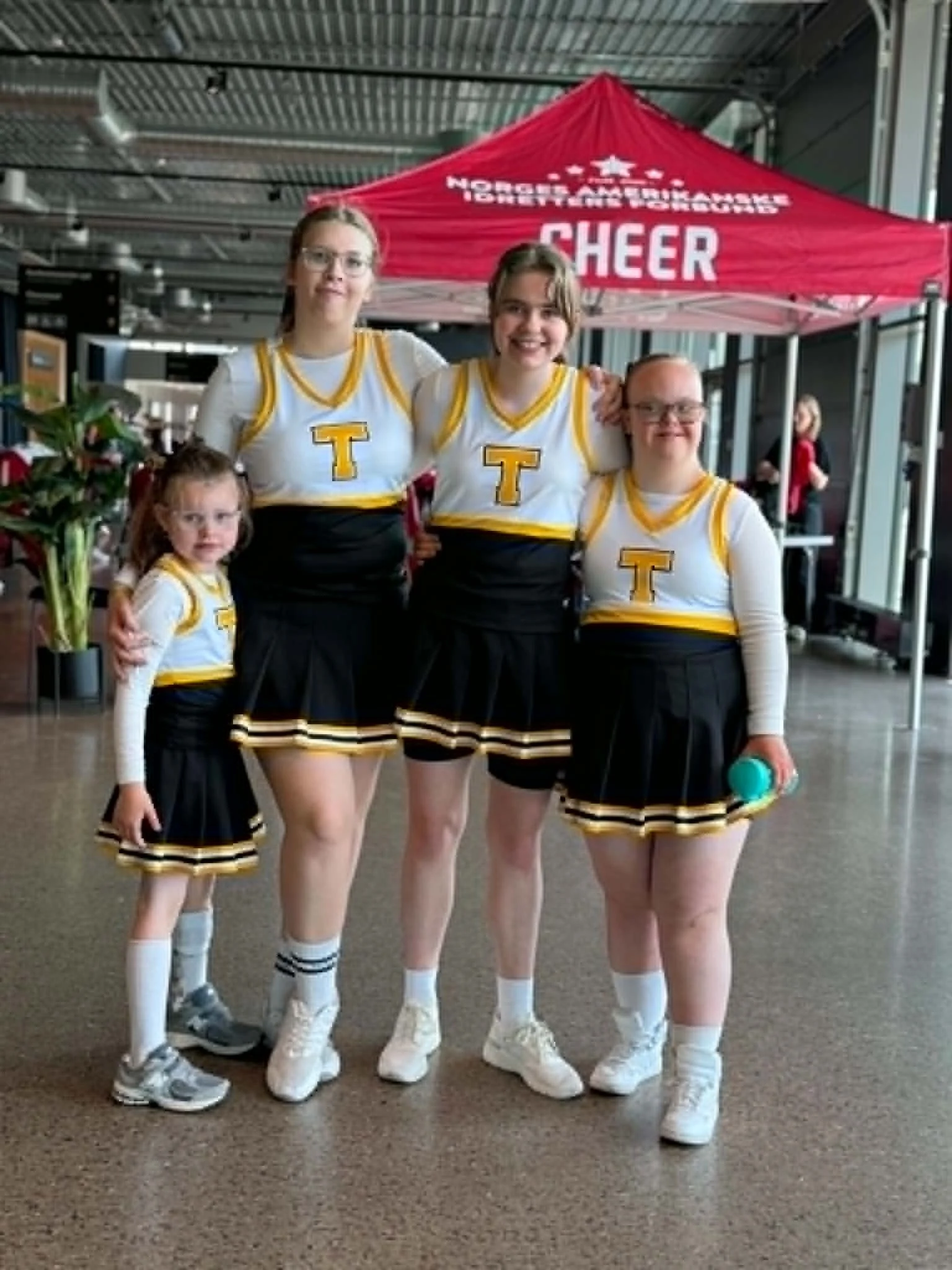 Tilrettelagt cheerleading,  kom og prøv! 