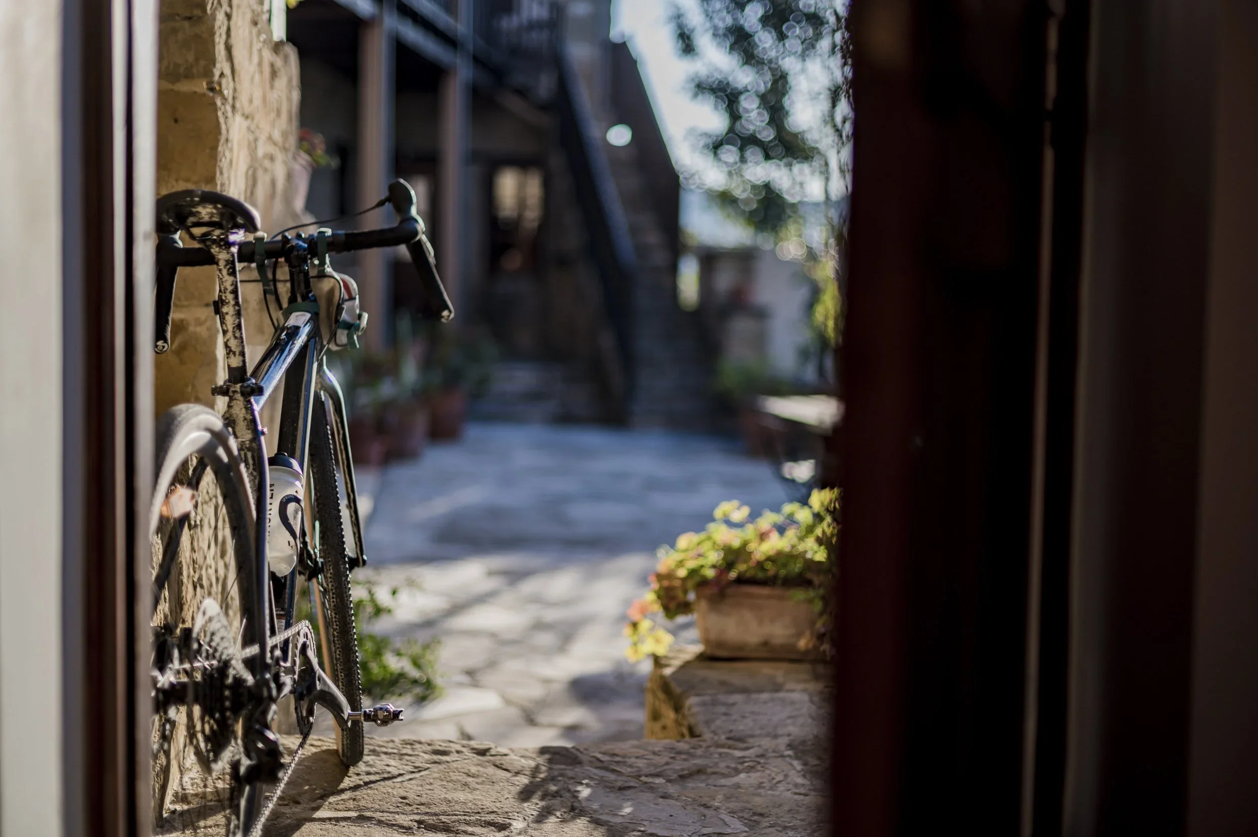 Silver, lace and baskets