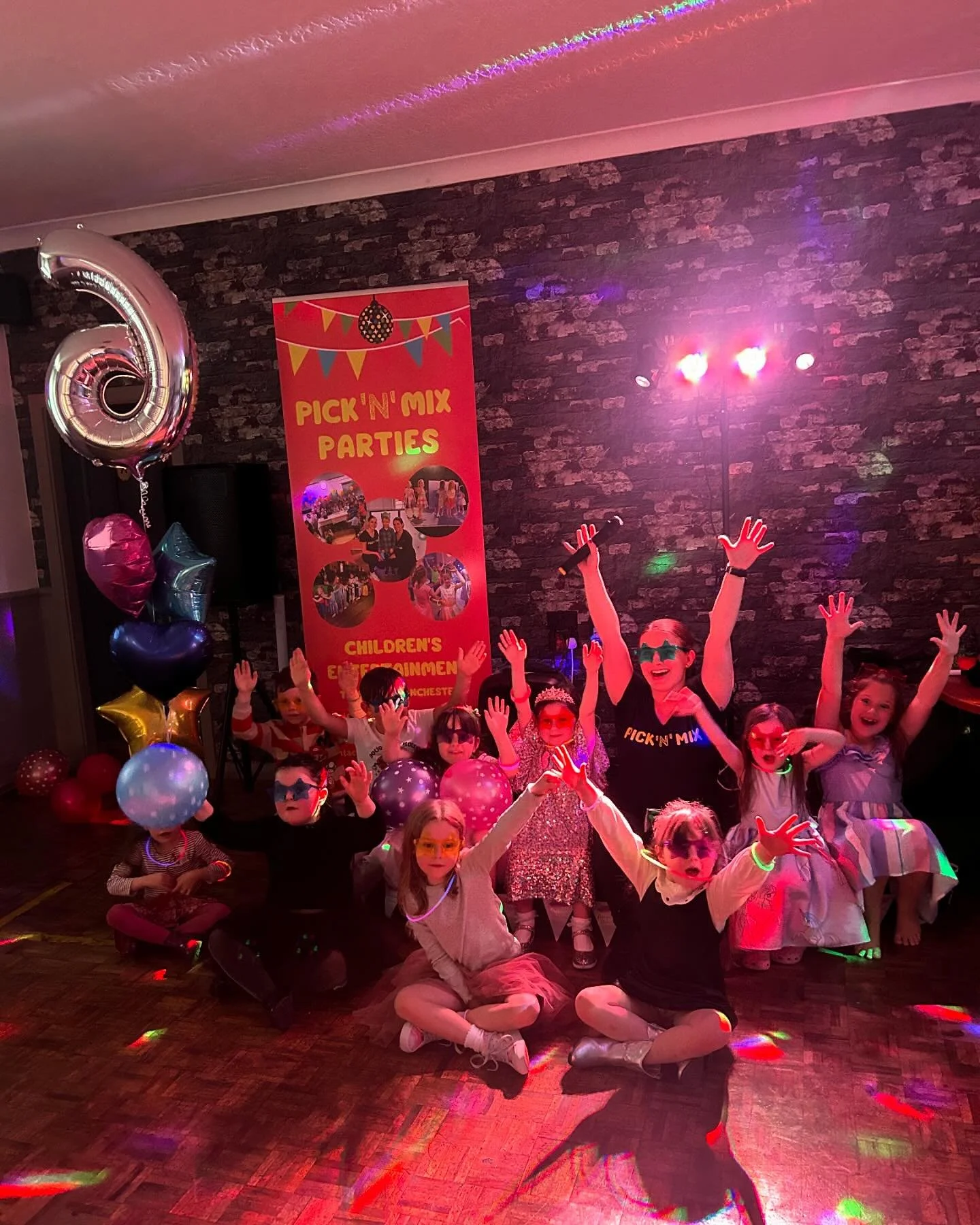 Jessie&rsquo;s 6th birthday party was an absolute BLAST!🎂🥳🪩💥 #kidsdisco #manchester #partykids