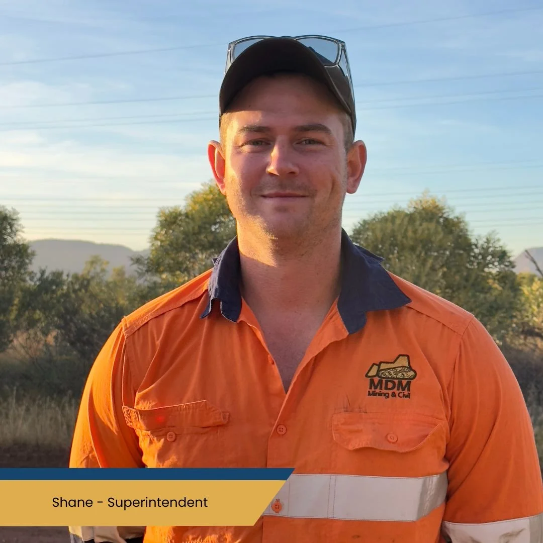 👋 Meet Shane!
We’re pumped to welcome Shane Duck to the MDM crew as our newest Superintendent.
Shane’s been in the mining game for 9 years and has civil earthworks in his blood, having grown up in the family business. His specialty? Min