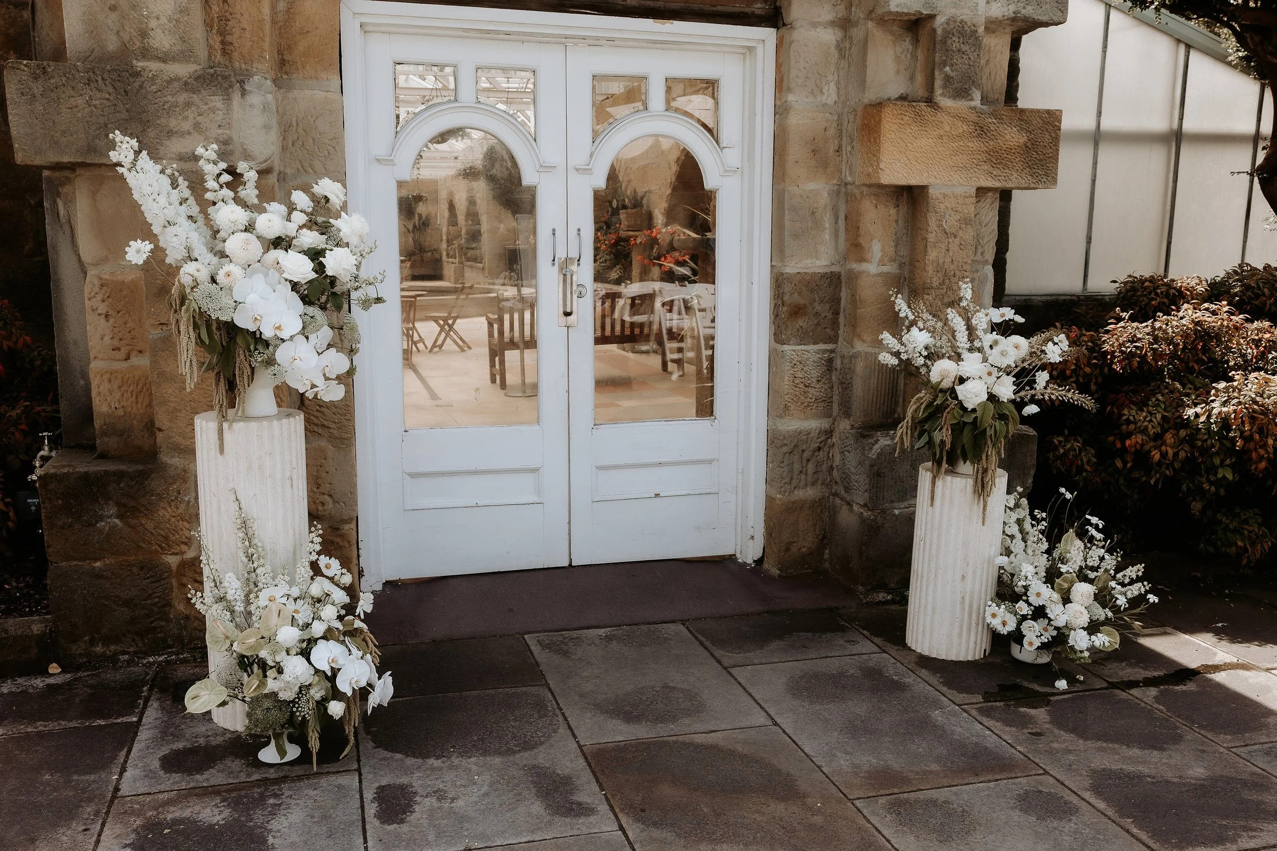 Freyr-Studio-Royal-Hobart-Botanical-Gardens-sophiesullivanphotos-Ceremony-Florals.jpg