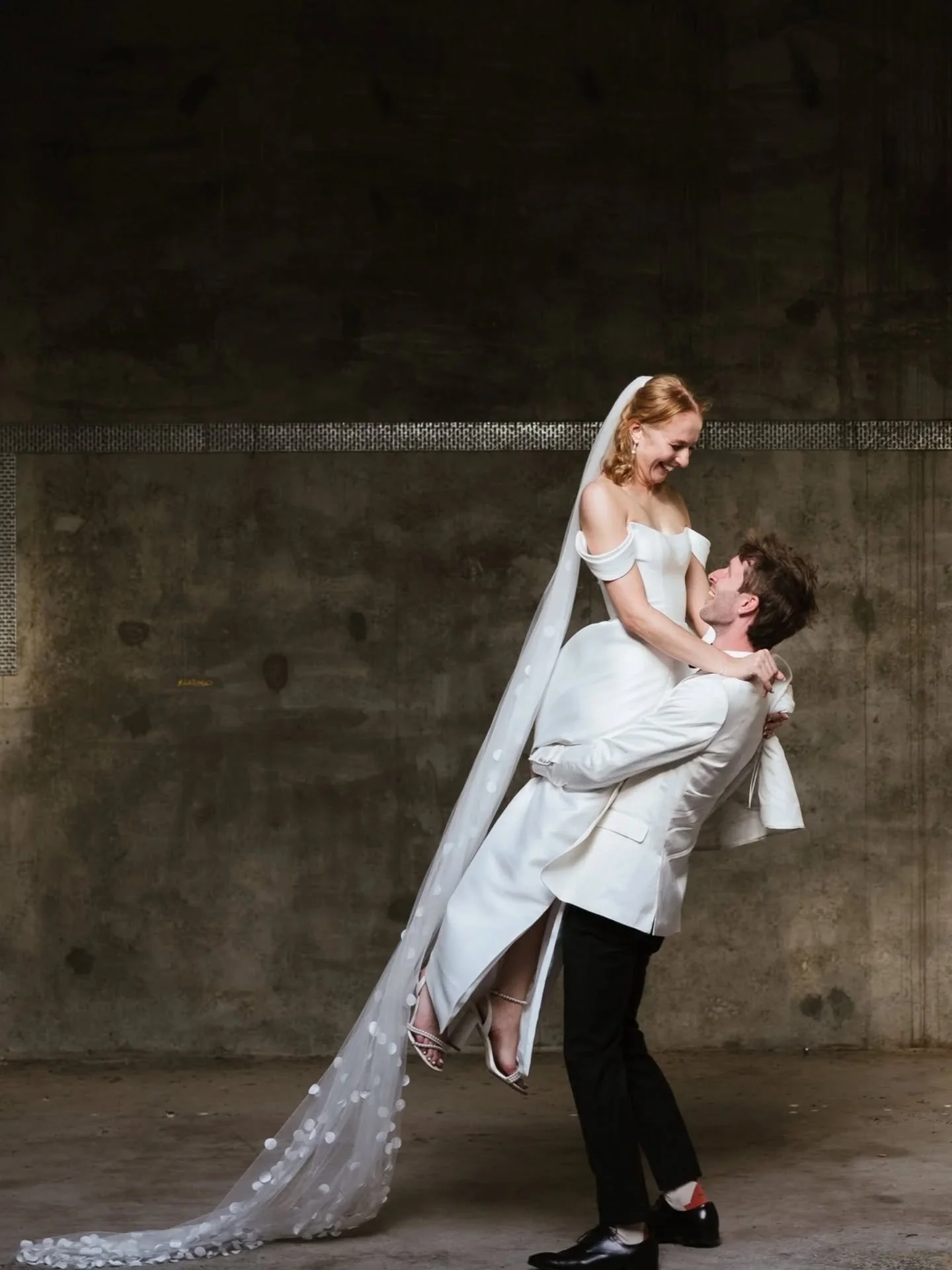Ellie and Tom

Spring Bay Mill

Absolute sweethearts .

Photography: @ninahamiltonphotography
Videography @lovefeaturedfilms
Styling, design  @freyr.studio
Florals @form_floraldesign
Venue @springbaymillweddings @springbaymill
Celebrant @kathleenryan