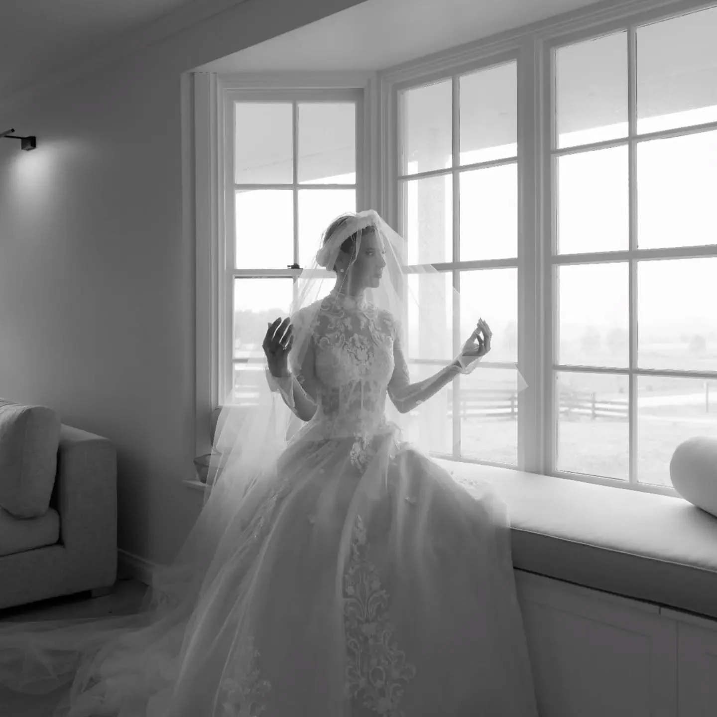 One year one from these beautiful moments - Happy anniversary Biz and Dickie x

Photography @erinnealephotography
Dress @jessicacouture.akl
Venue @barnbougle
Bride @bizsattler @sattlerandco
Florals @murphybloom
Styling and design @freyr.studio