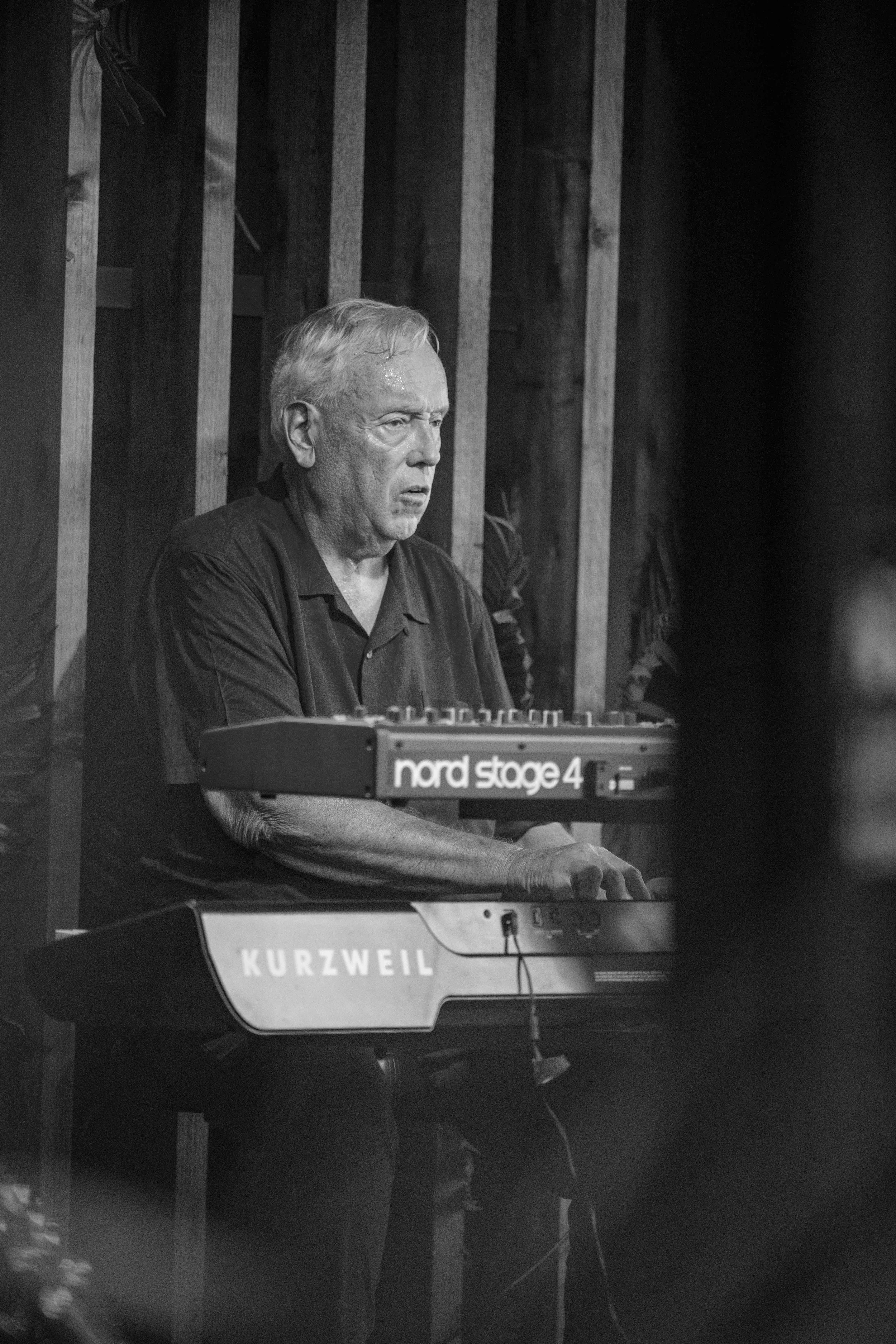 DSC_5315 copy BW.jpg