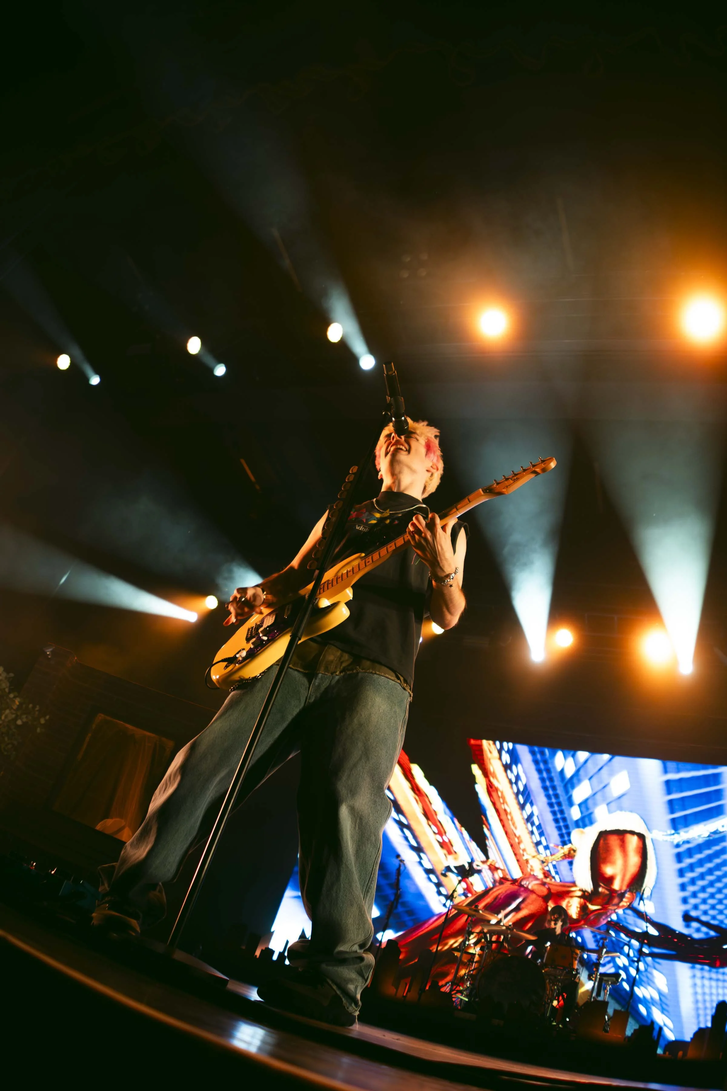 WATERPARKS_HALEYPETRONEPHOTO-1.jpg