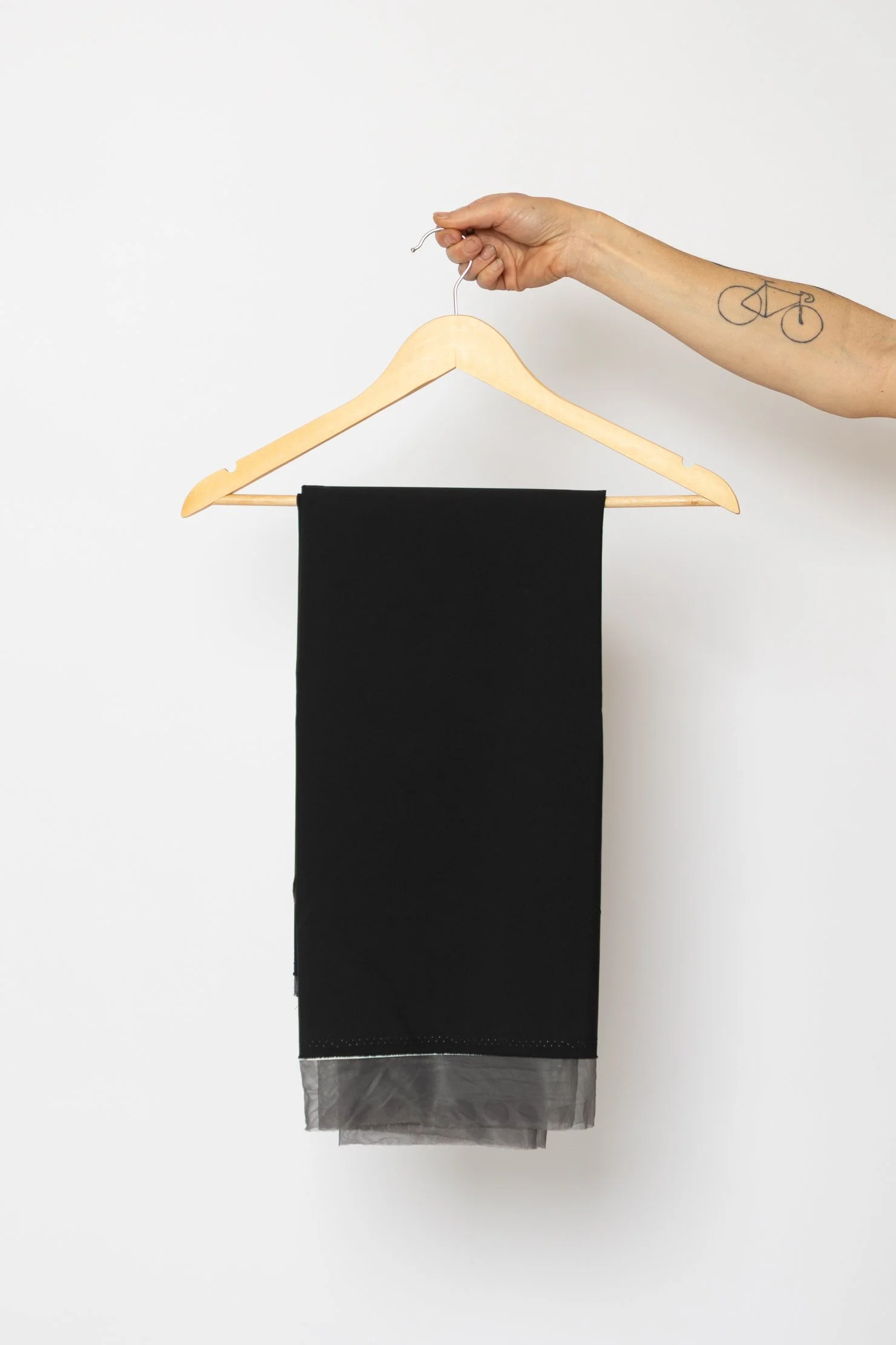 Traditional 3L Fabric (Black)
