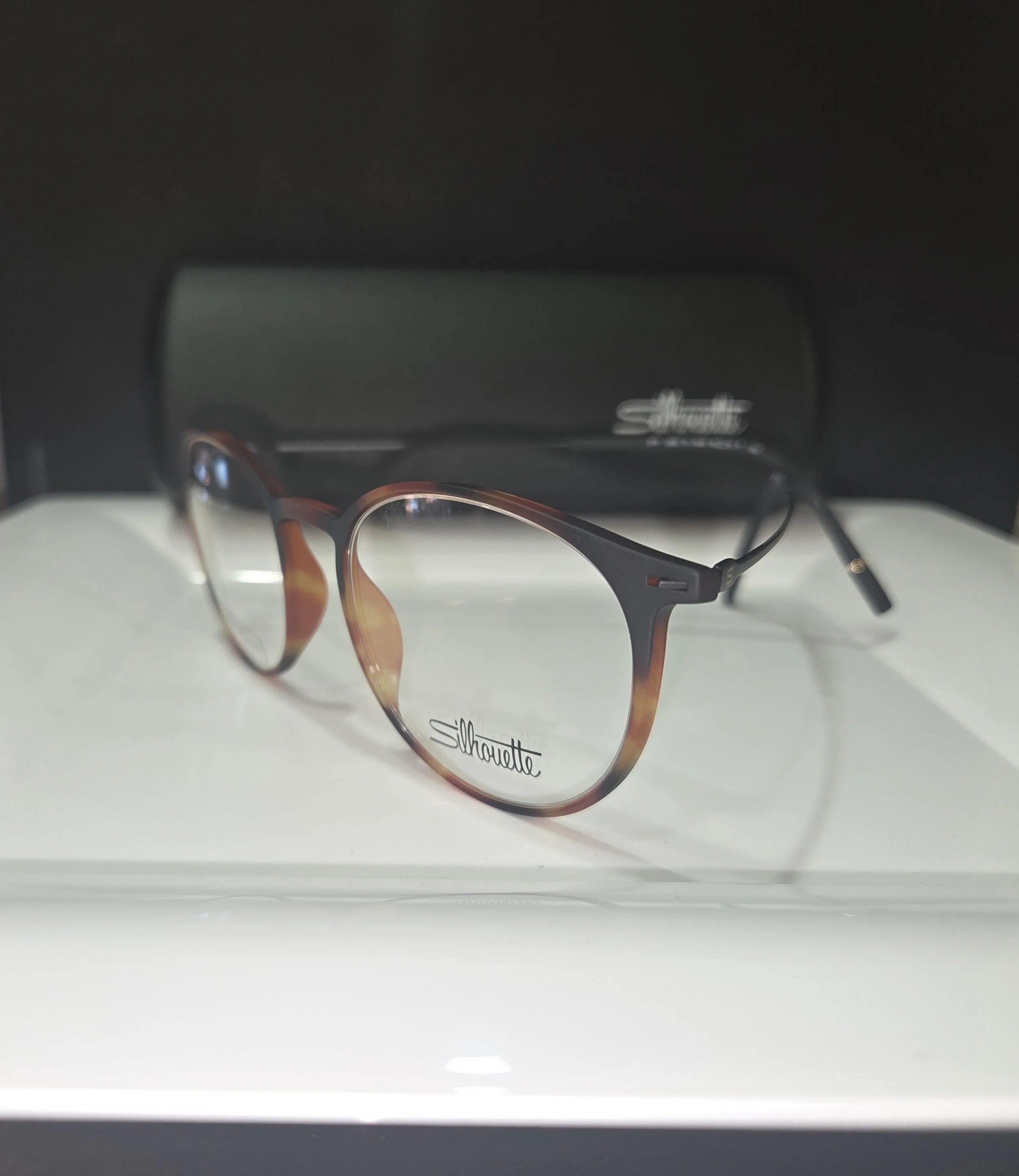 Silhouette tortoiseshell