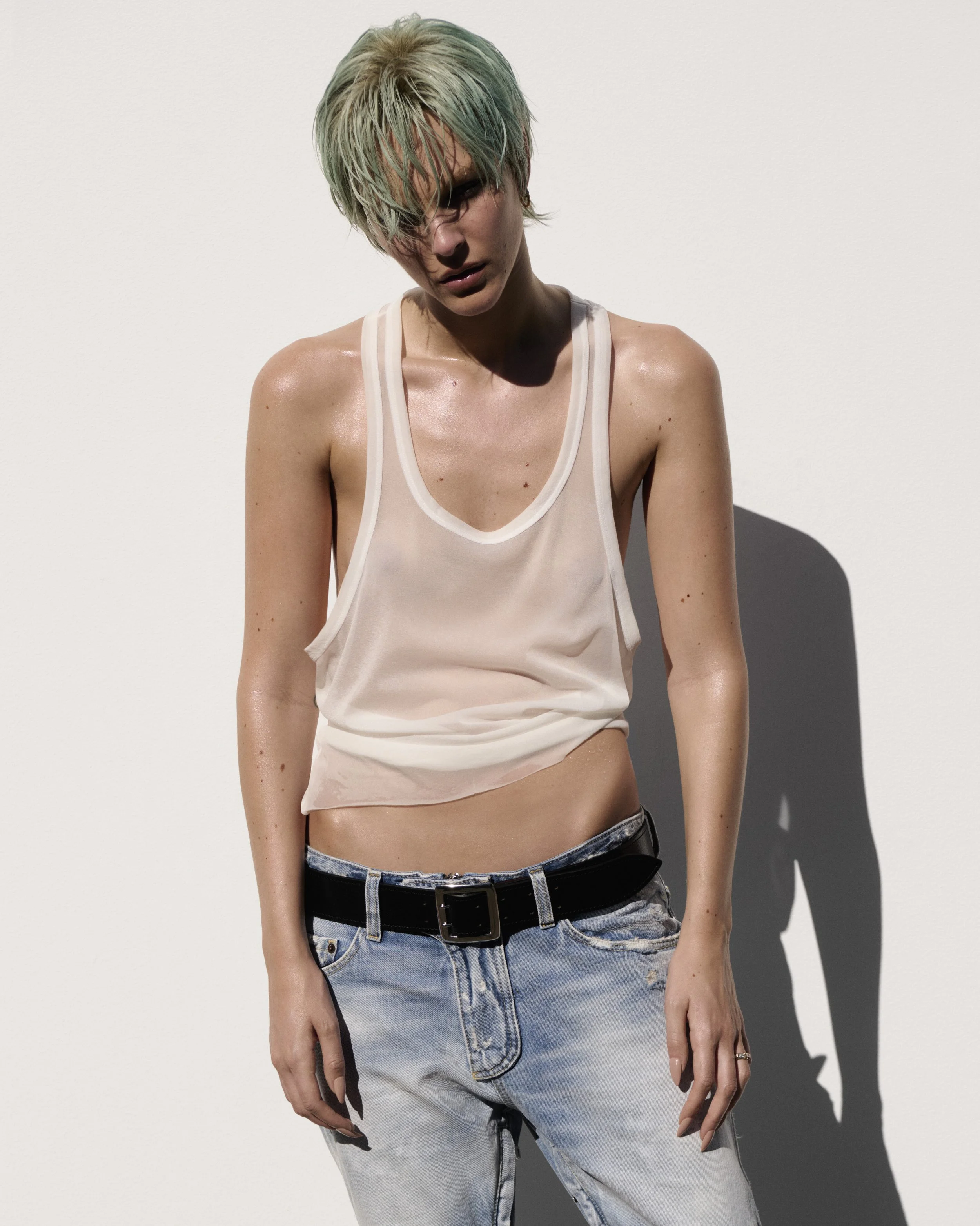 LOOK_20_4761_H.jpg
