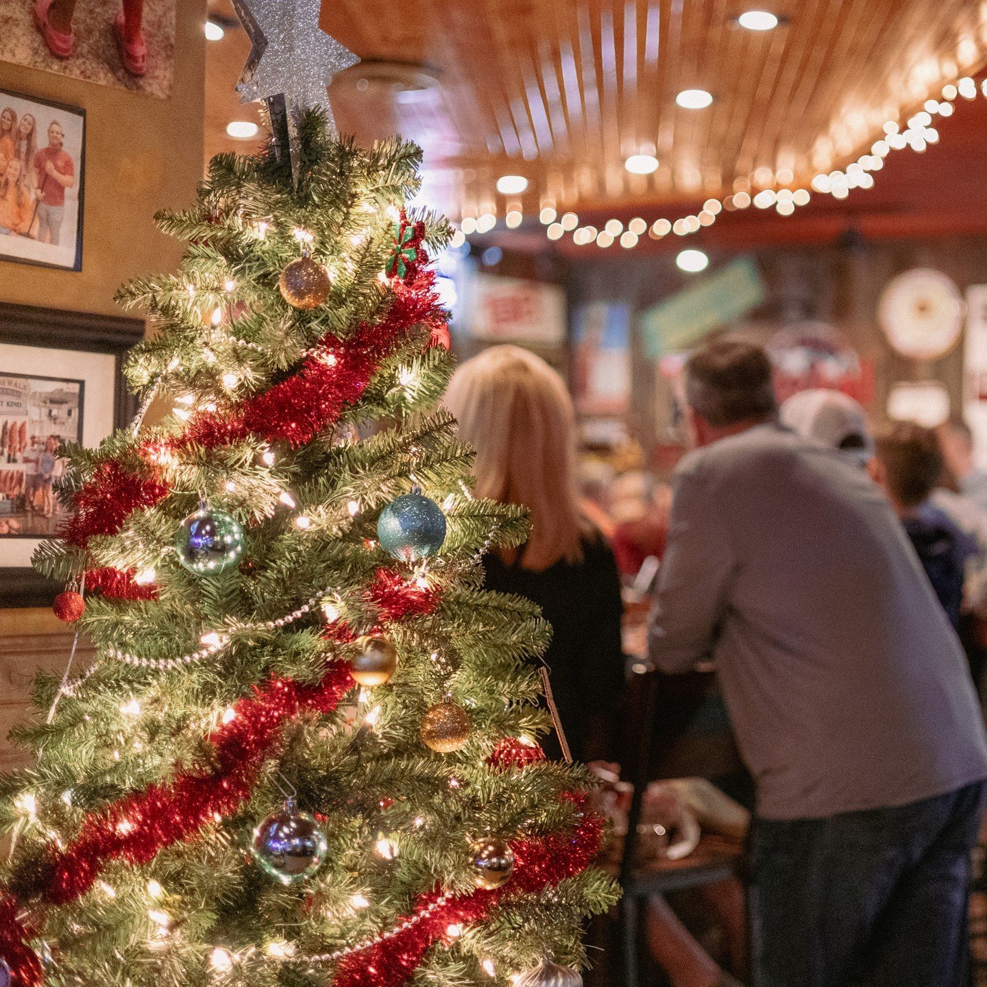 The Holidays are quickly approaching! Stop in at any Corner Pub and purchase $100 in gift cards, get $20 free! It's our gift to you!
.
.
.
#CornerPub #LocalFood #Nashville #NashvilleBar #NashvilleDrinks #NashvilleEats #NashvilleFoodie #JackalopeBrewi