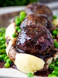 02/04: Gourmet Easter camp - Easter lunch