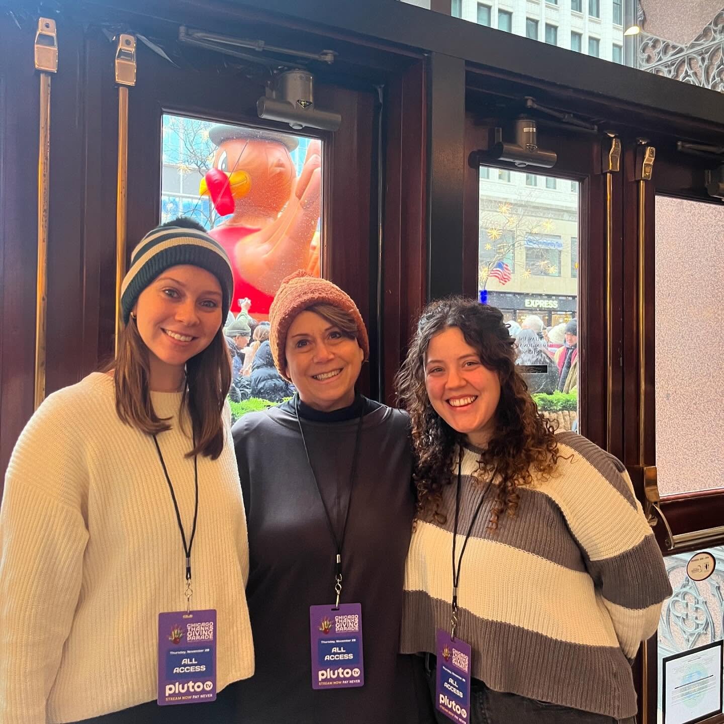 TSG has been busy this holiday morning parading around State Street! Tons of media outlets, spectators and performers came out today to celebrate the Chicago Thanksgiving Parade&rsquo;s 90th Anniversary! 🦃 @chiparade