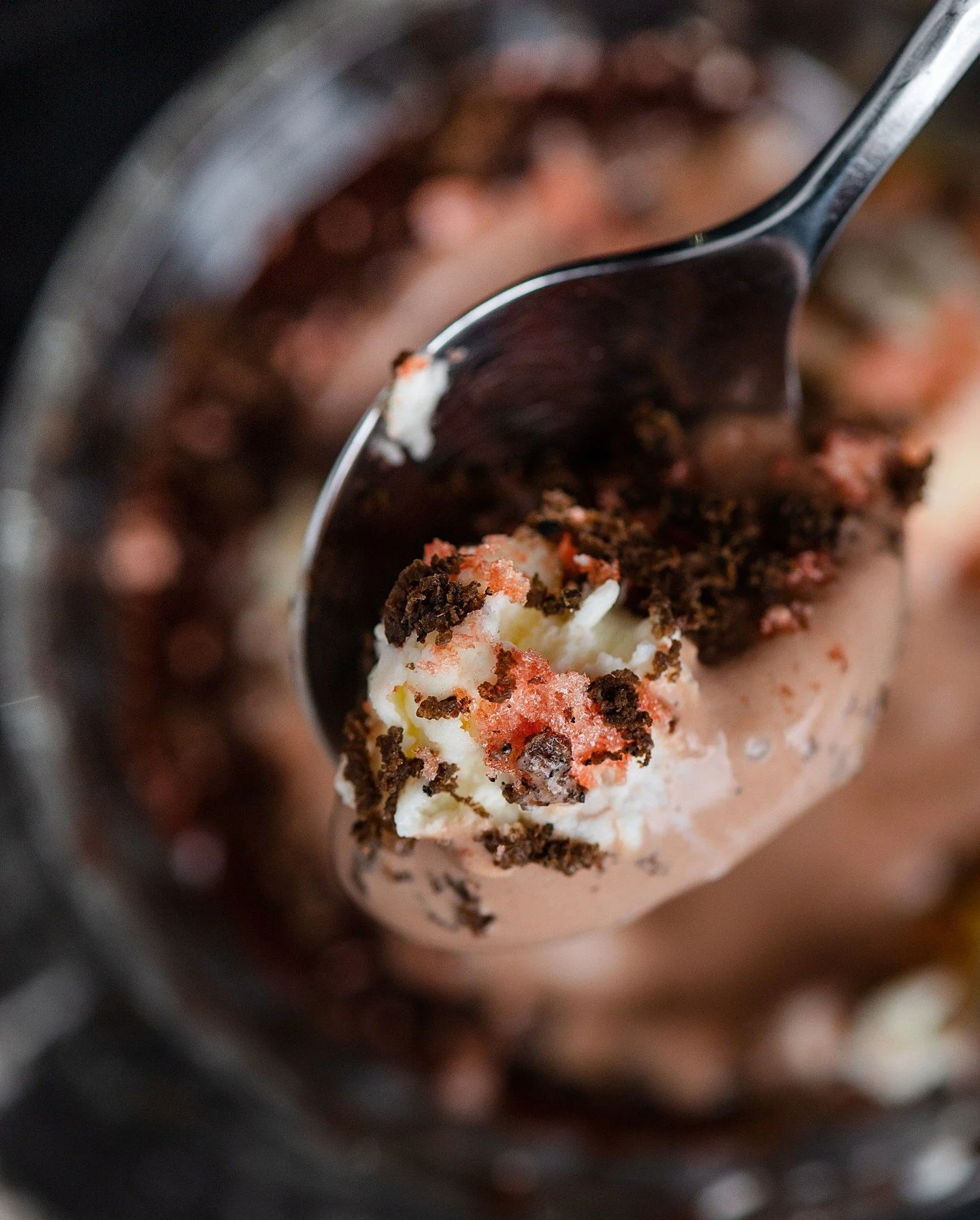 BANQUET celebrates the art of celebration. 
What better way to celebrate than with an Ice Cream Sundae?

We'll be dreaming about this Chocolate Rose Ice Cream, Mango Caramel, and Port Hot Fudge long after the BANQUET menu ends this weekend. 

Don't m