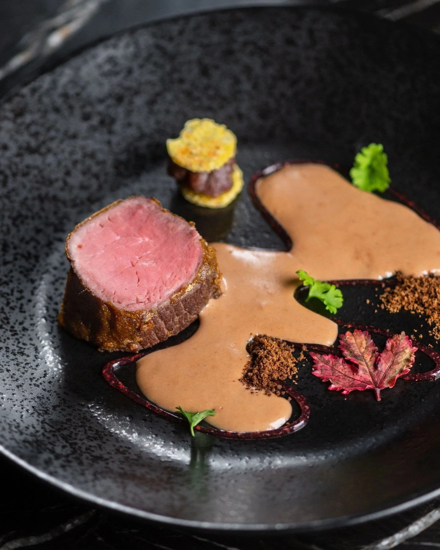 Guess the ONE ingredient showcased on this dish. It's not what you think it is. 

Bonus points for all the ways it is showcased.

📷 cred: @kelly.sandos