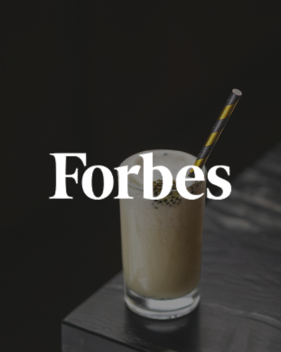 8 Underrated Sparkling Wines To Drink On New Year’s Eve