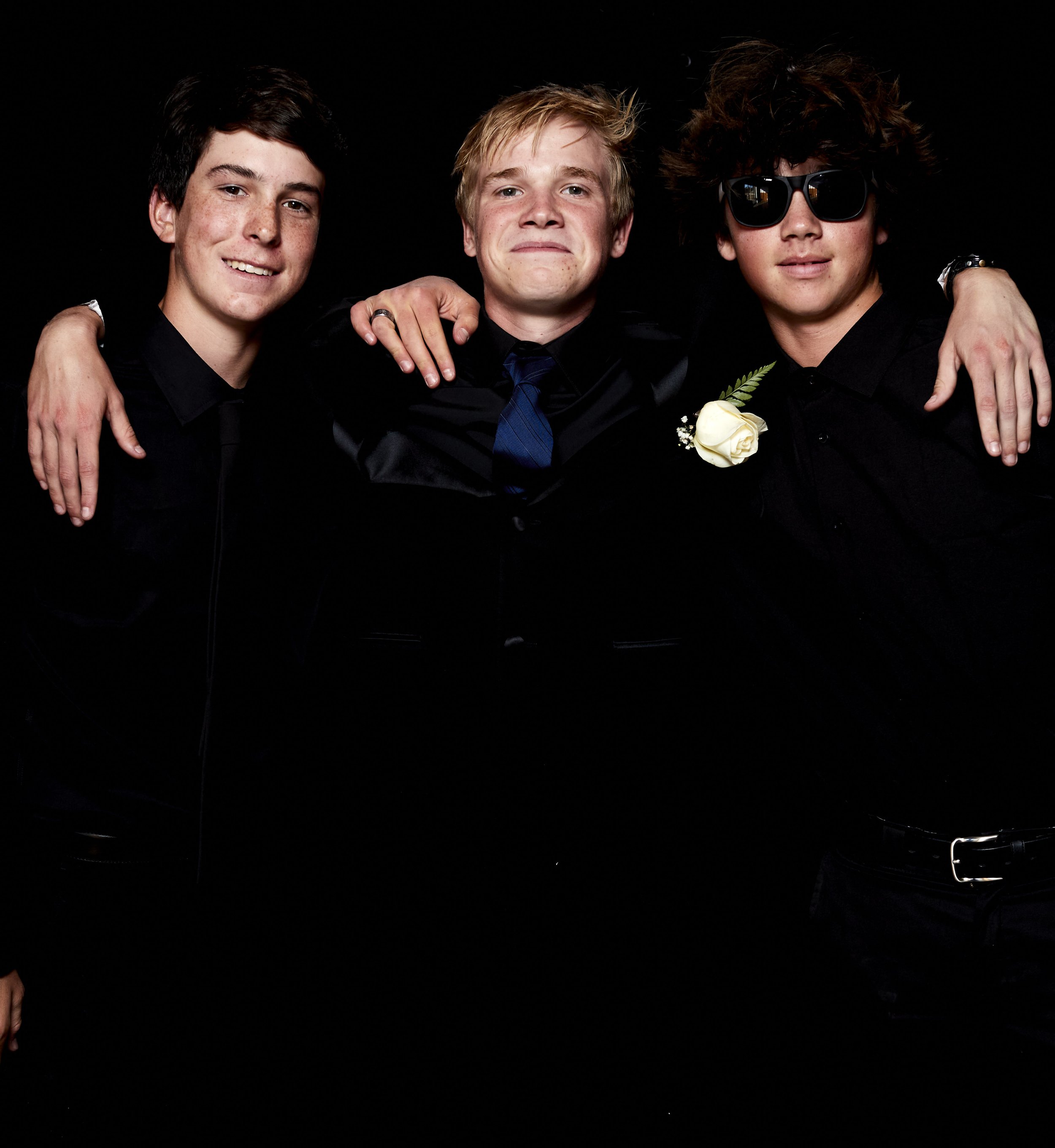 20220513_cuhs_prom_0125_property.jpg