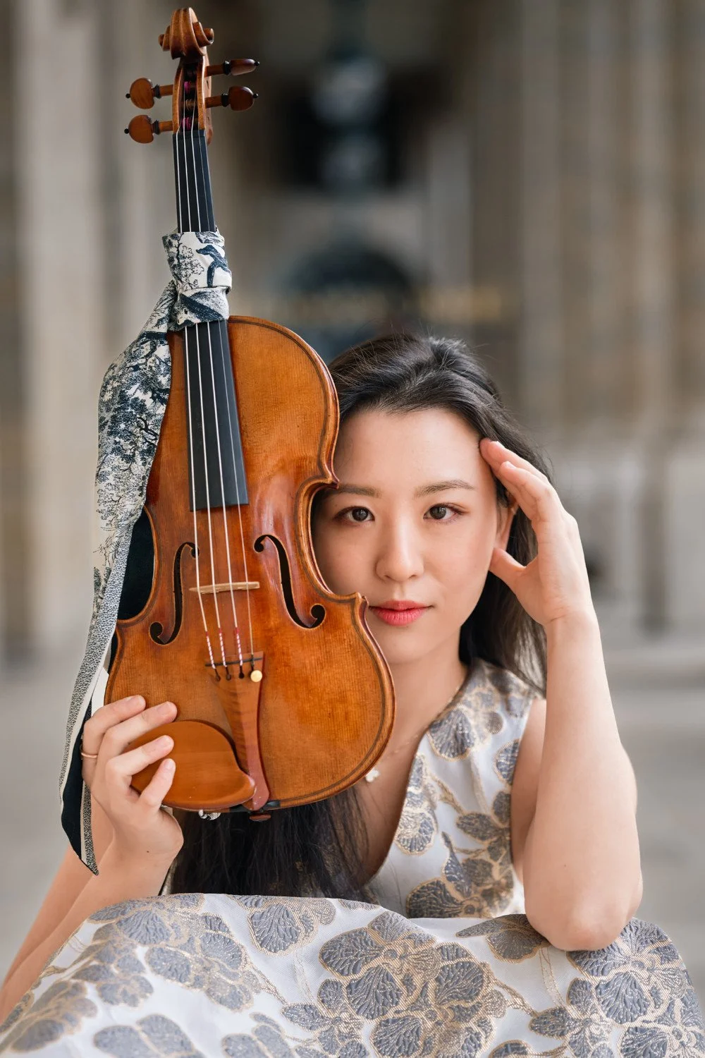 Anna Lee with violin