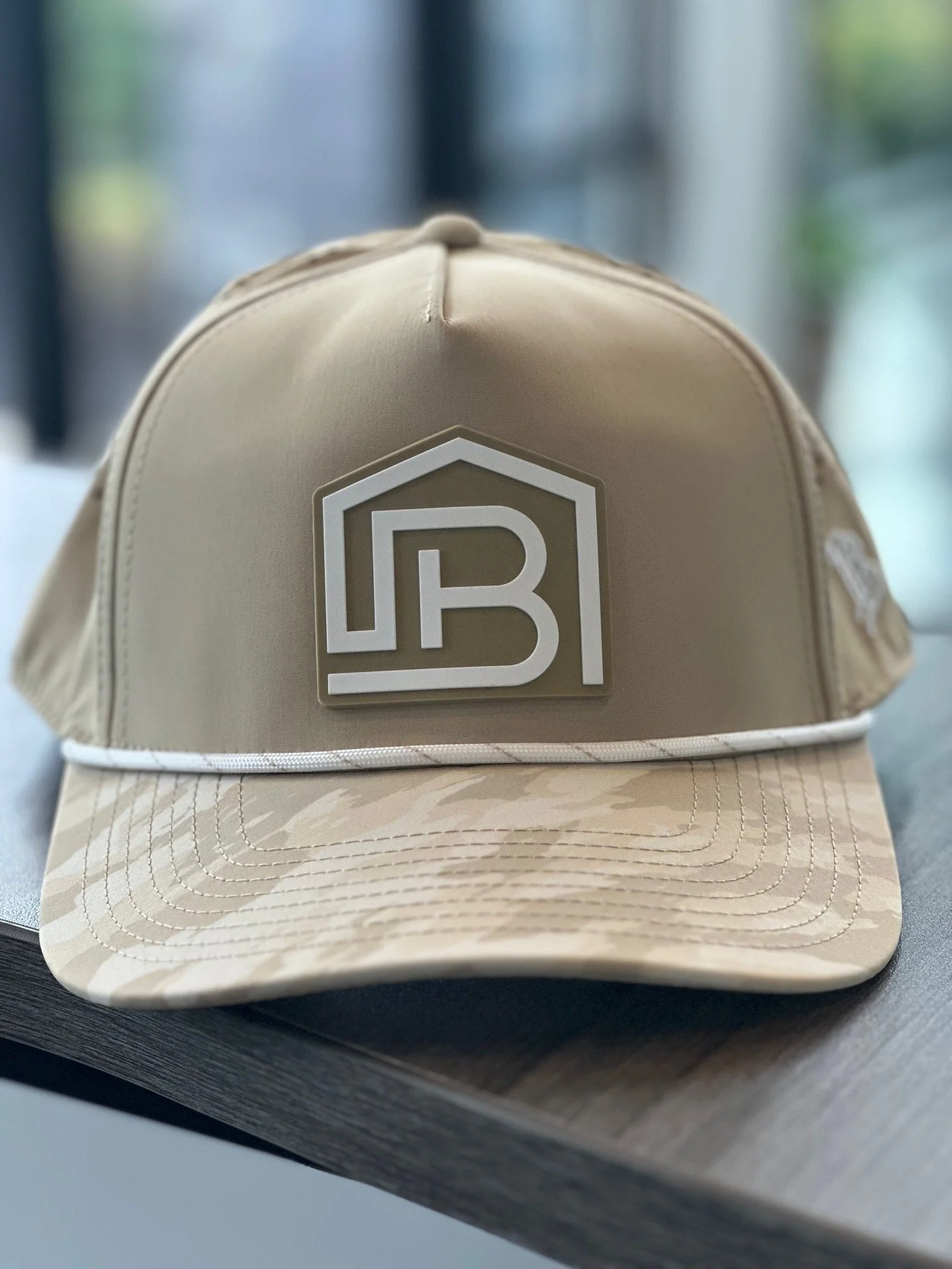 BURK Snapback [BB -Khaki]