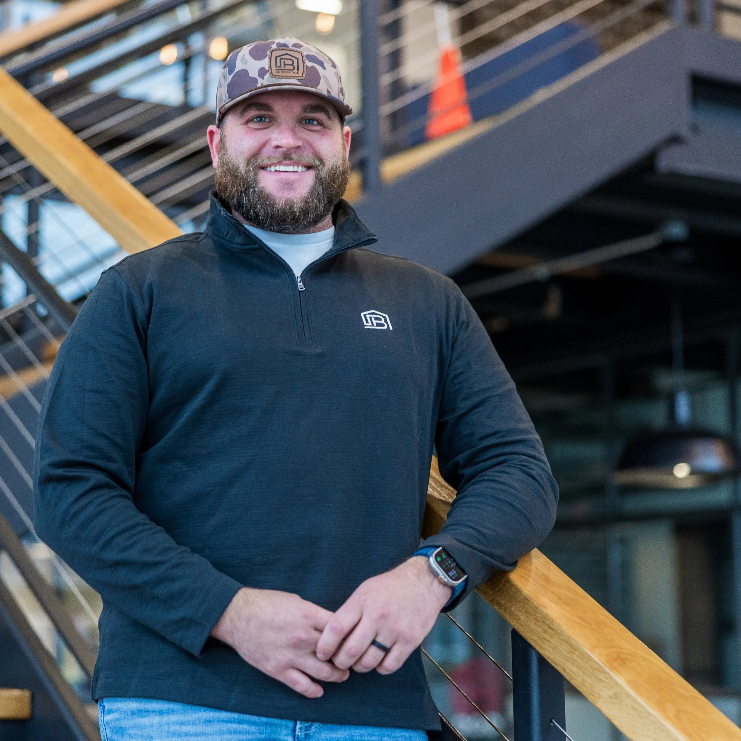 BURK 1/4 Zip [Black]