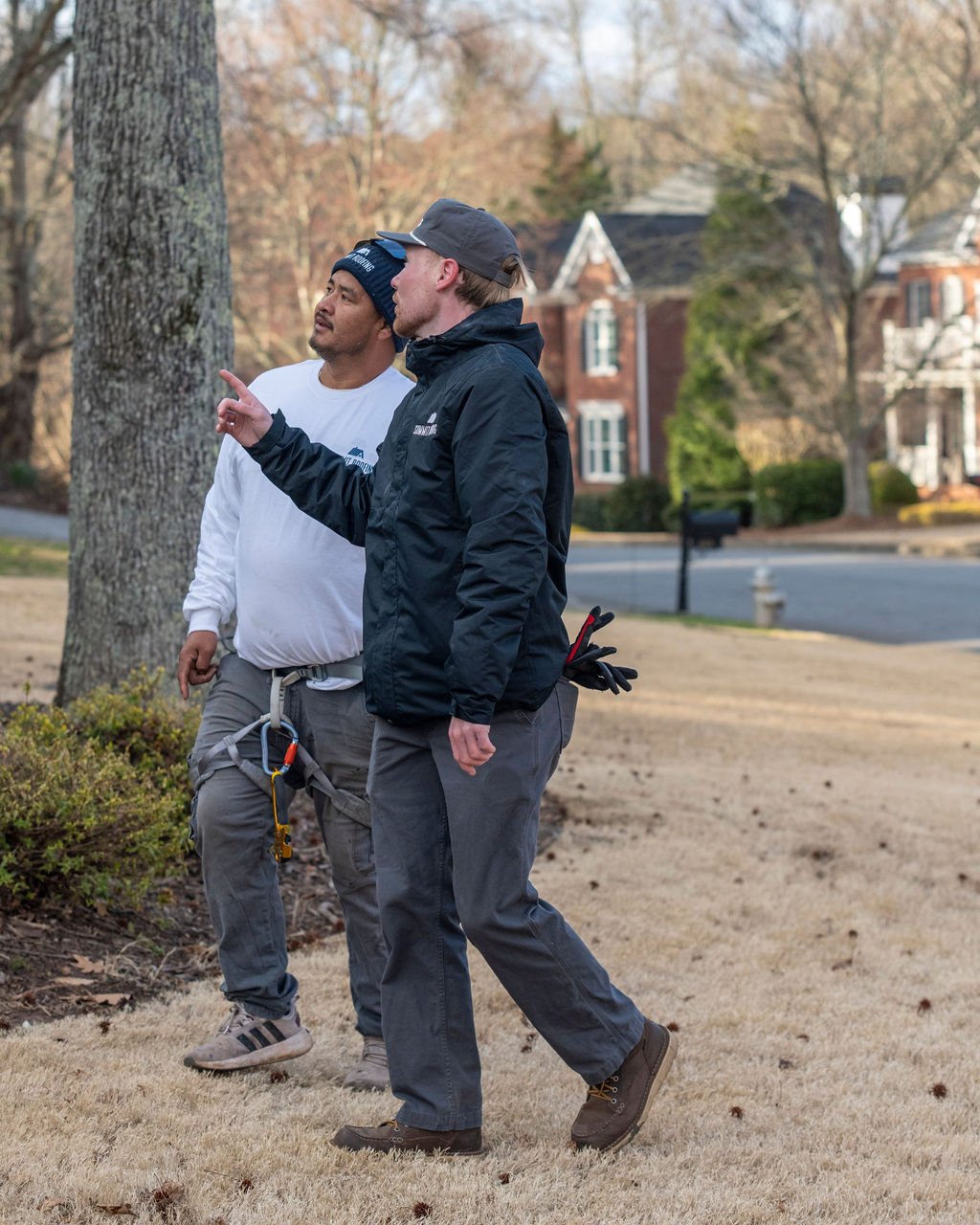 Getting a Roofing Quote: What Should You Ask and Research?&nbsp;