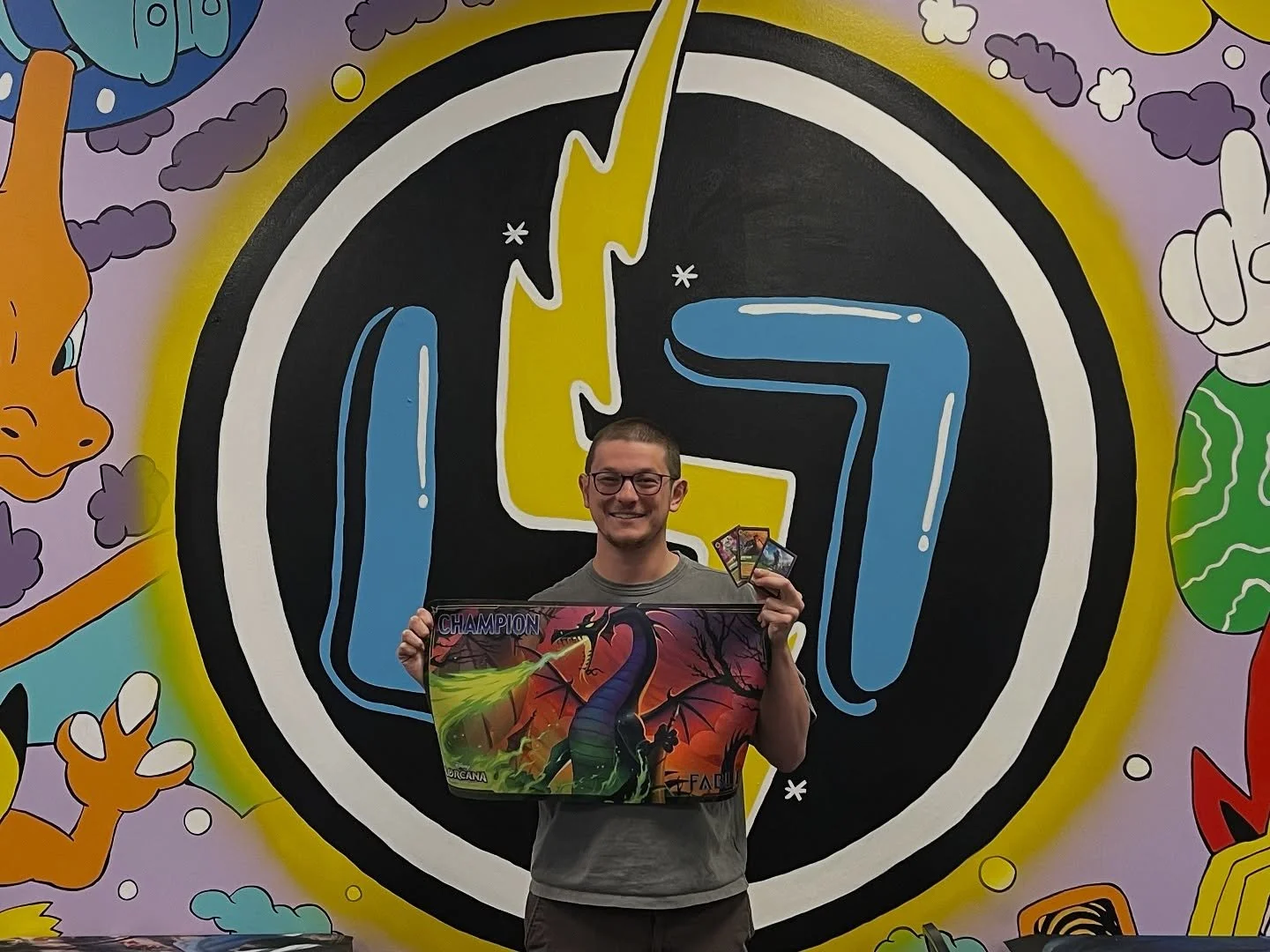 Justin was our Lorcana Store Champ today in Englewood! Grats Justin!

🏆